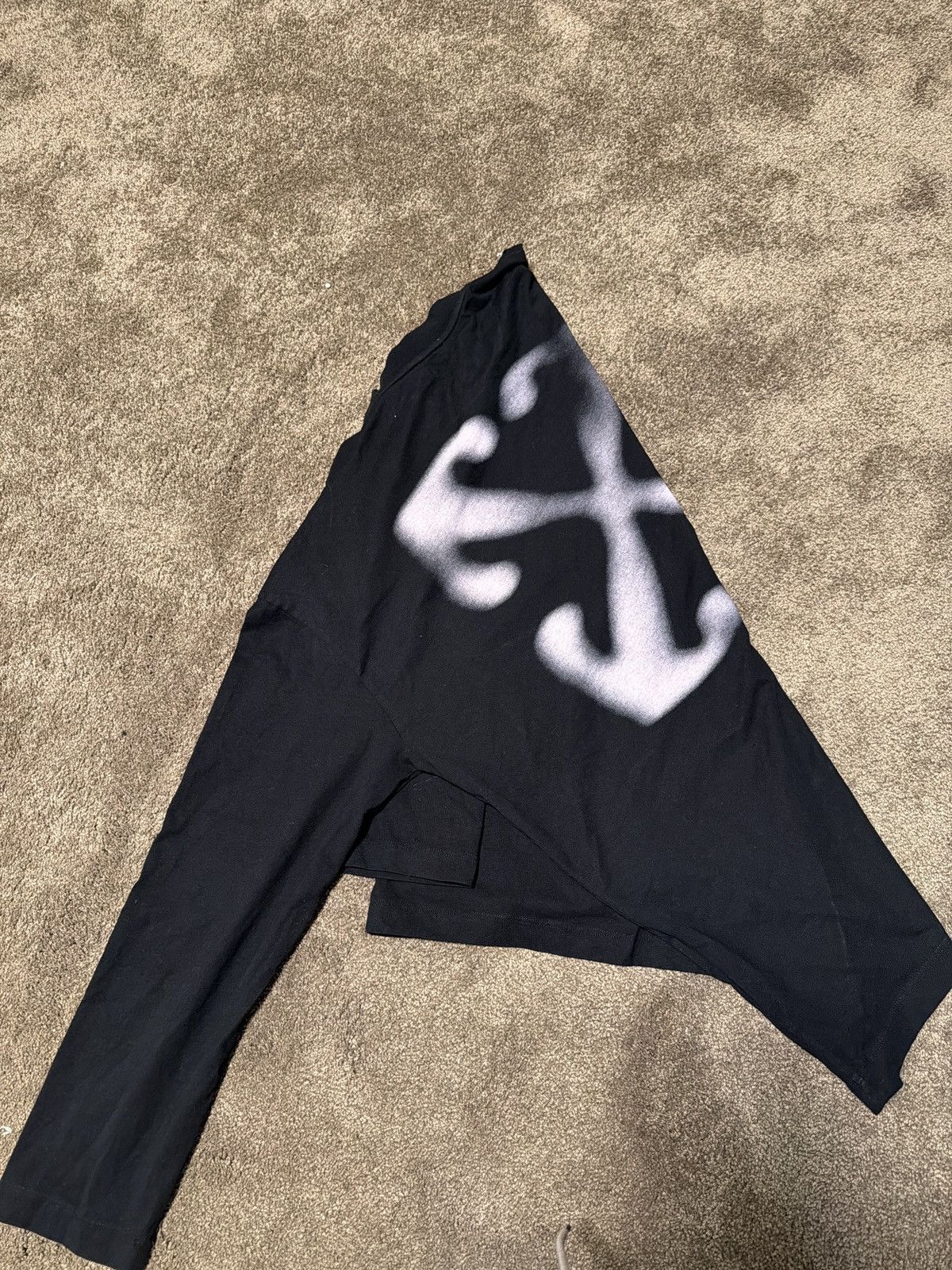 Off-White Off white Vanish Arrow Wide L/S Tee Black - Chalk P Size US S / EU 44-46 / 1 - 6 Thumbnail