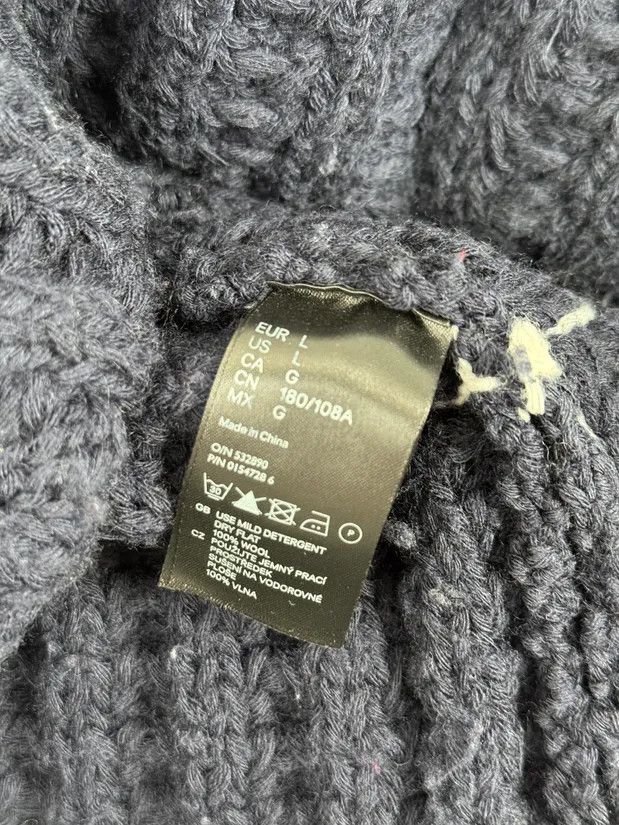 Maison Margiela FW2012 Maison Margiela x H&M Wool Navy Cable Knit Sweater Size US L / EU 52-54 / 3 - 9 Thumbnail