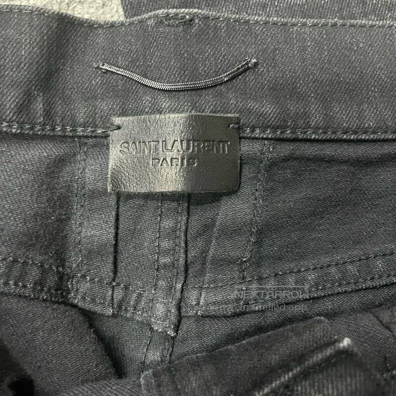 Saint Laurent Paris Saint Laurent Paris Classic Black Destroyed Straight Leg C Size US 28 / EU 44 - 4 Thumbnail