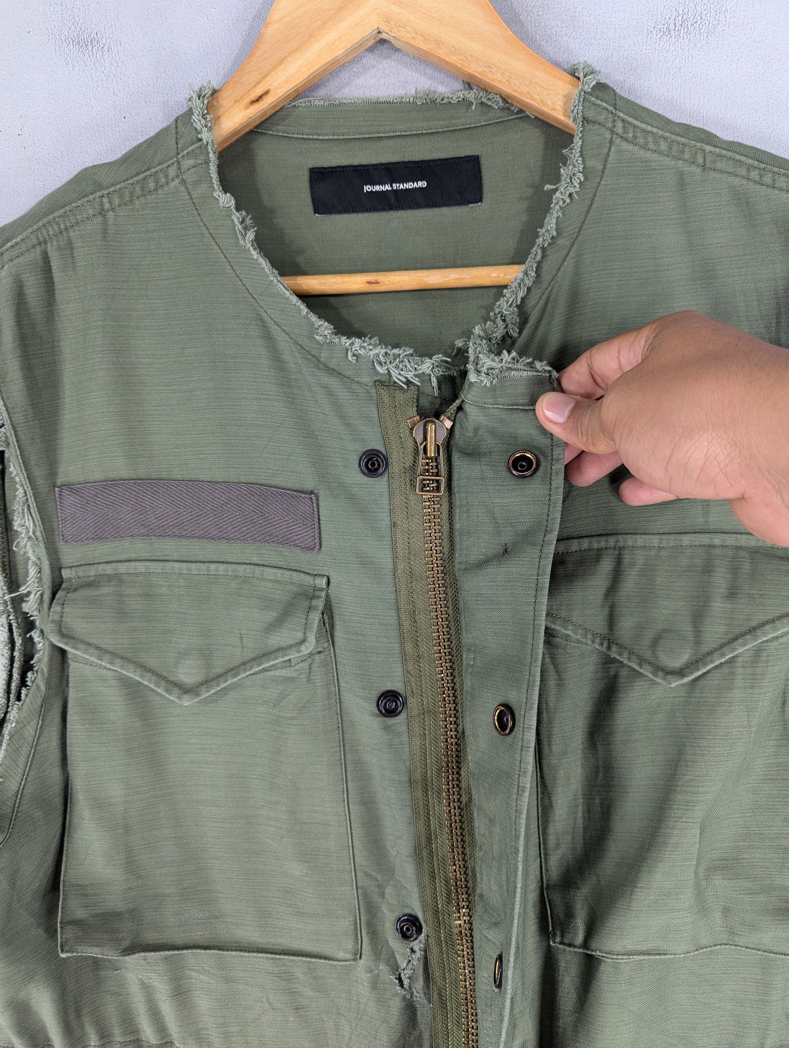 Japanese Brand × Journal Standard Journal Standard Green Army Vest Zipper Jacket Size US L / EU 52-54 / 3 - 9 Thumbnail