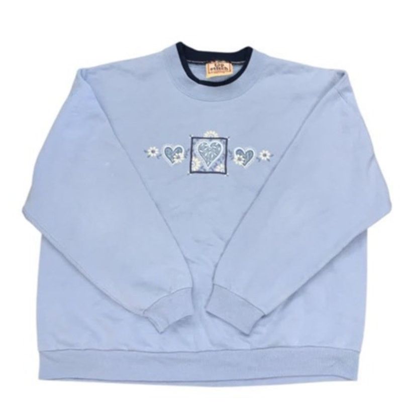 Other Vintage Top Stitch Embroidered Heart Sweatshirt Blue PetiteL Size L / US 10 / IT 46 - 3 Thumbnail