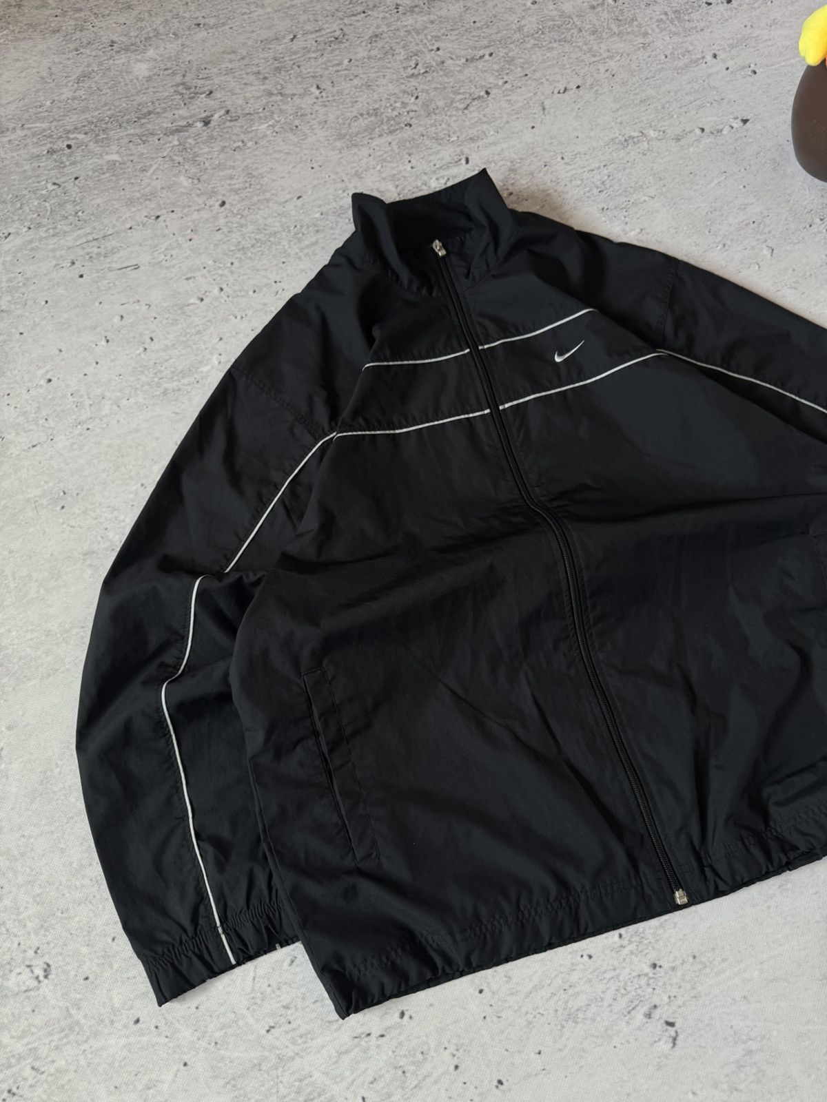 Nike × Vintage NIKE VINTAGE BASIC LOGO OVERSIZE BAGGY LIGHT JACKET Size US XL / EU 56 / 4 - 3 Thumbnail
