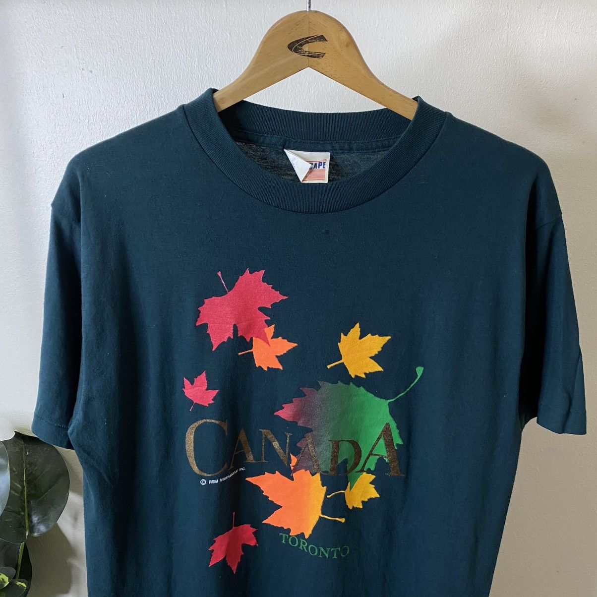 Vintage 1980s Toronto Canada Signature Maple Leaves T Shirt Size US M / EU 48-50 / 2 - 2 Thumbnail