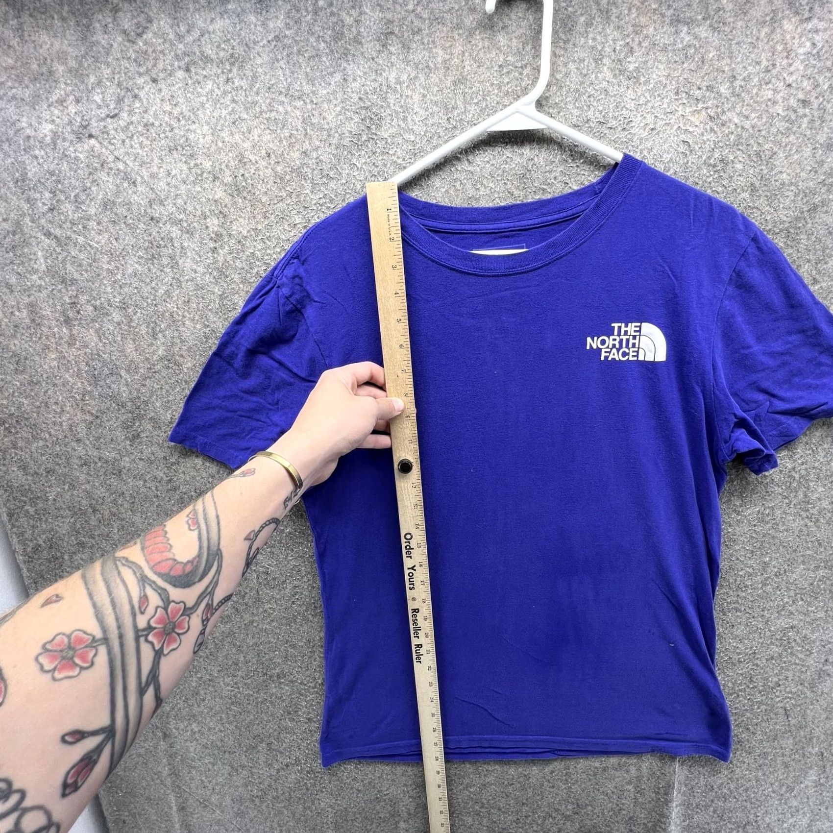 The North Face The North Face Shirt Mens S Blue Small Logo Tagless Tee Outdoor Casual Mens Small Blue Logo Tee Size US S / EU 44-46 / 1 - 5 Thumbnail