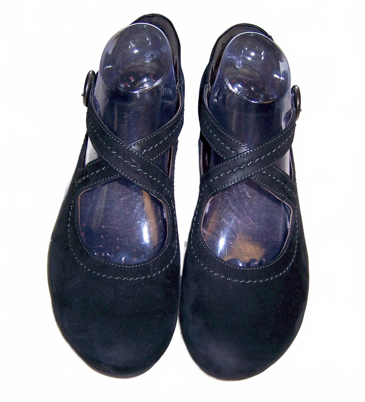 Mephisto Mephisto Black Nubuck Air-Jet Go-Wing Mary Jane Pumps-US 10 Size US 10 / IT 40 - 2 Thumbnail