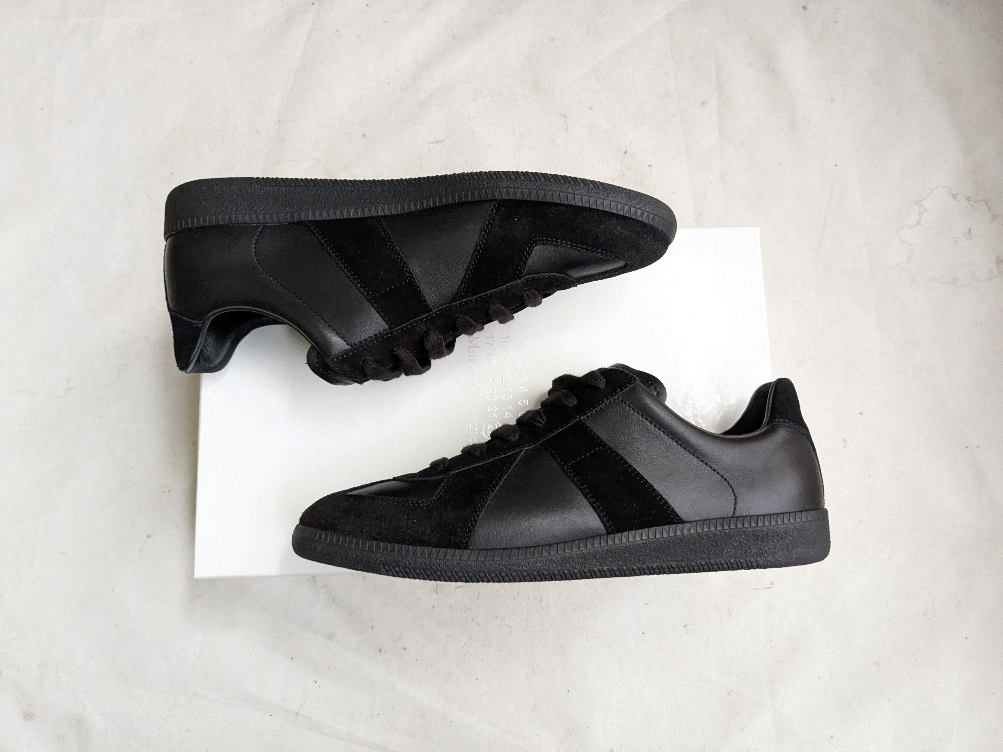 Maison Margiela Maison Margiela GAT Replica Black 8 41 Low Tops Size US 8 / EU 41 - 1 Thumbnail