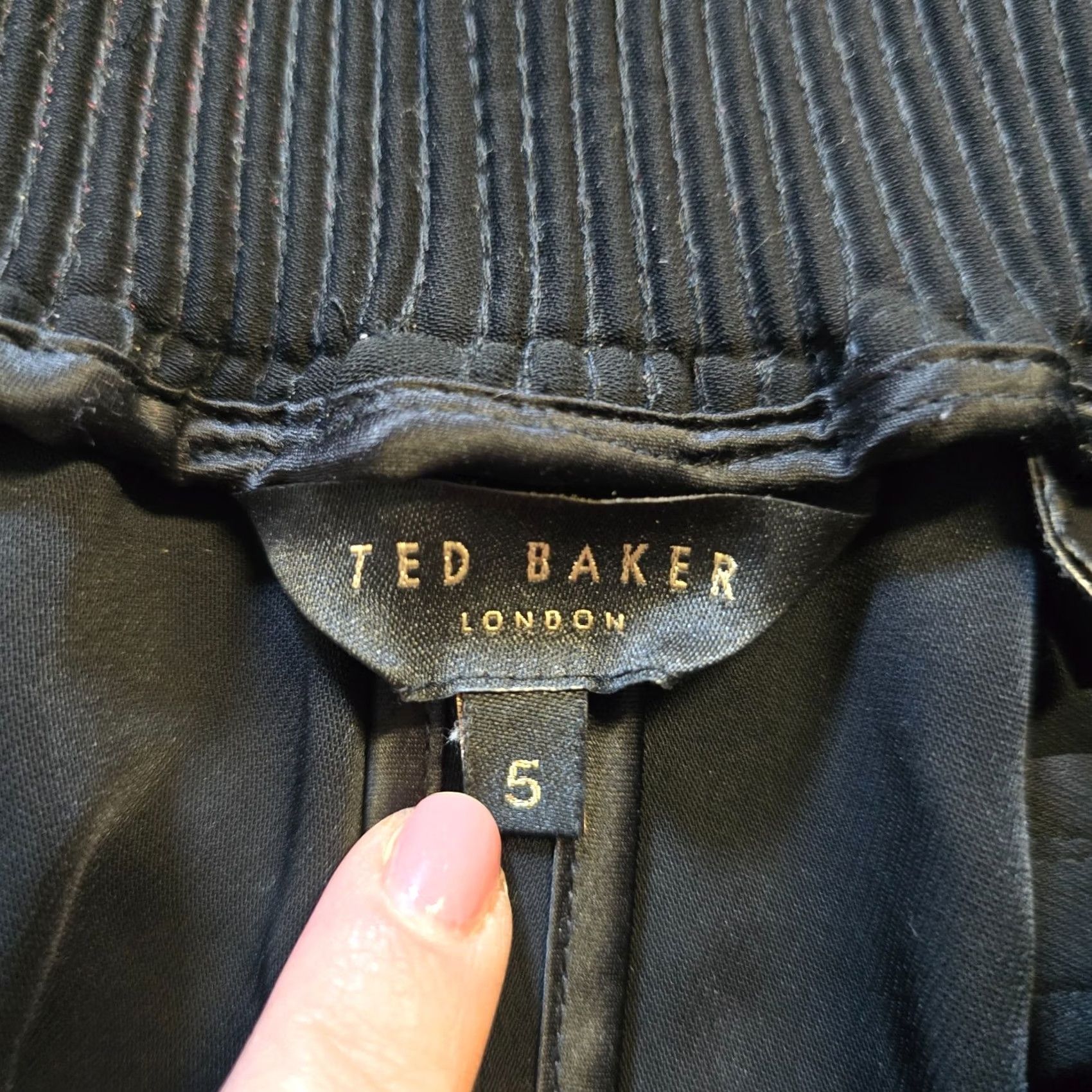 Ted Baker Ted Baker Pants Womens XL Black Joggers Pull On Pockets Minimal Casual Capsule Size 40" / US 18 - 4 Thumbnail