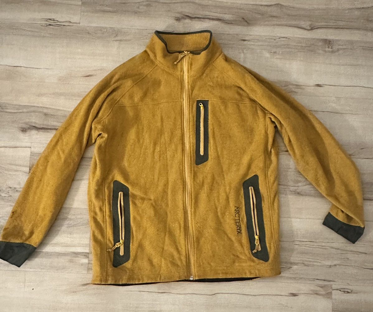 Arc'teryx Vintage Arcteryx Fleece Size L Size US L / EU 52-54 / 3 - 1 Thumbnail