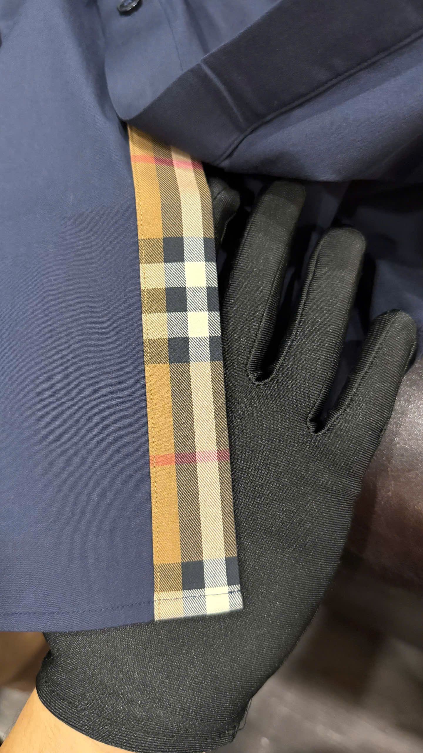 Burberry BURBERRY SHIRT Size US M / EU 48-50 / 2 - 4 Thumbnail