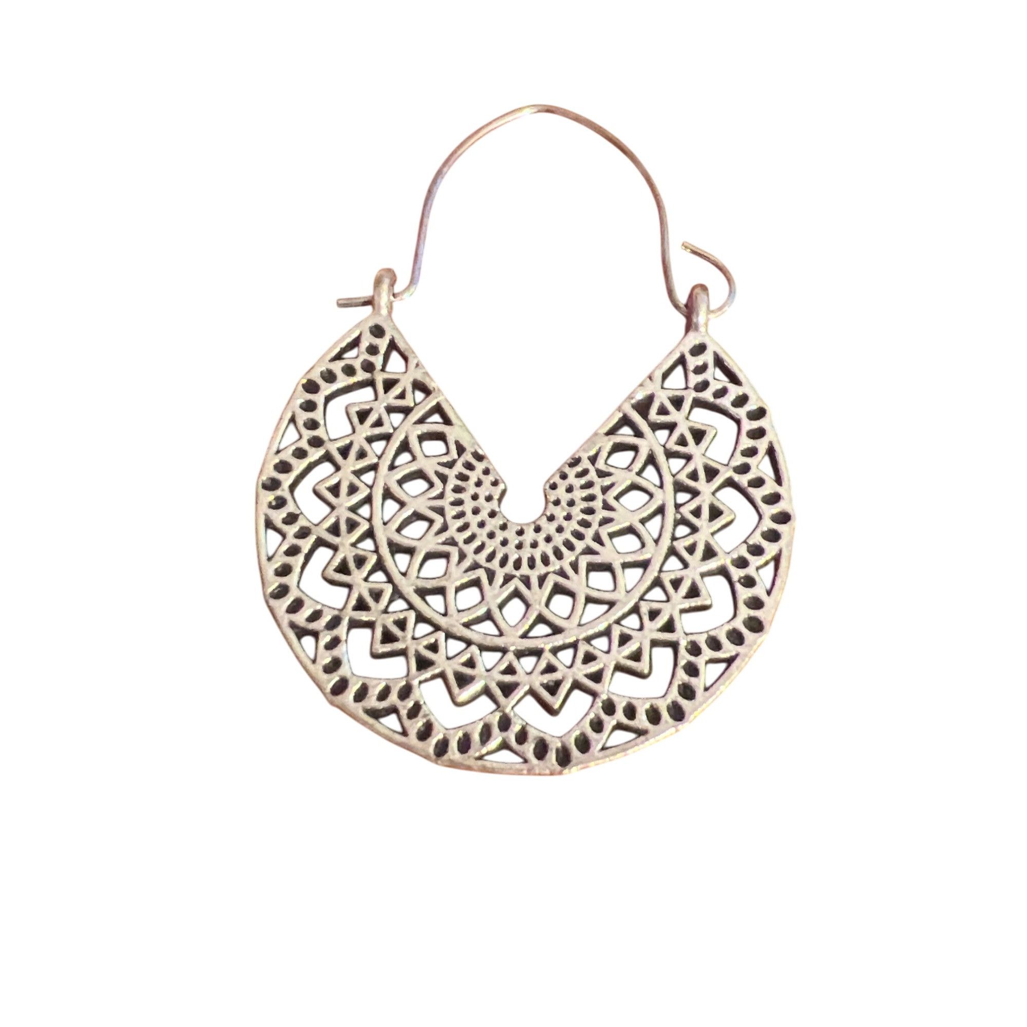 Other Vintage Silver Filigree Mandala Boho Hoop Earrings Intricate Size ONE SIZE - 2 Thumbnail