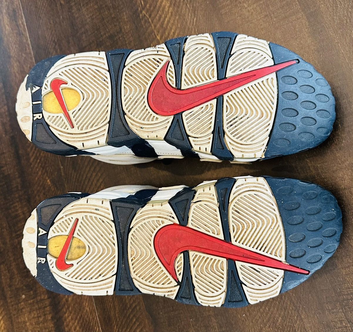 Nike Nike Pippen Air More Uptempo Olympic Mens Size 8.5 Shoes Size US 8.5 / EU 41-42 - 7 Thumbnail