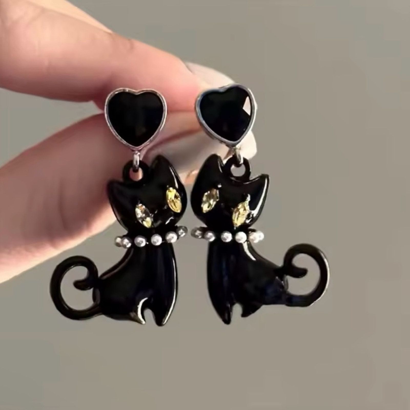 Other Cute Black Cat Kitten Stud Earring for Wome Size ONE SIZE - 1 Thumbnail