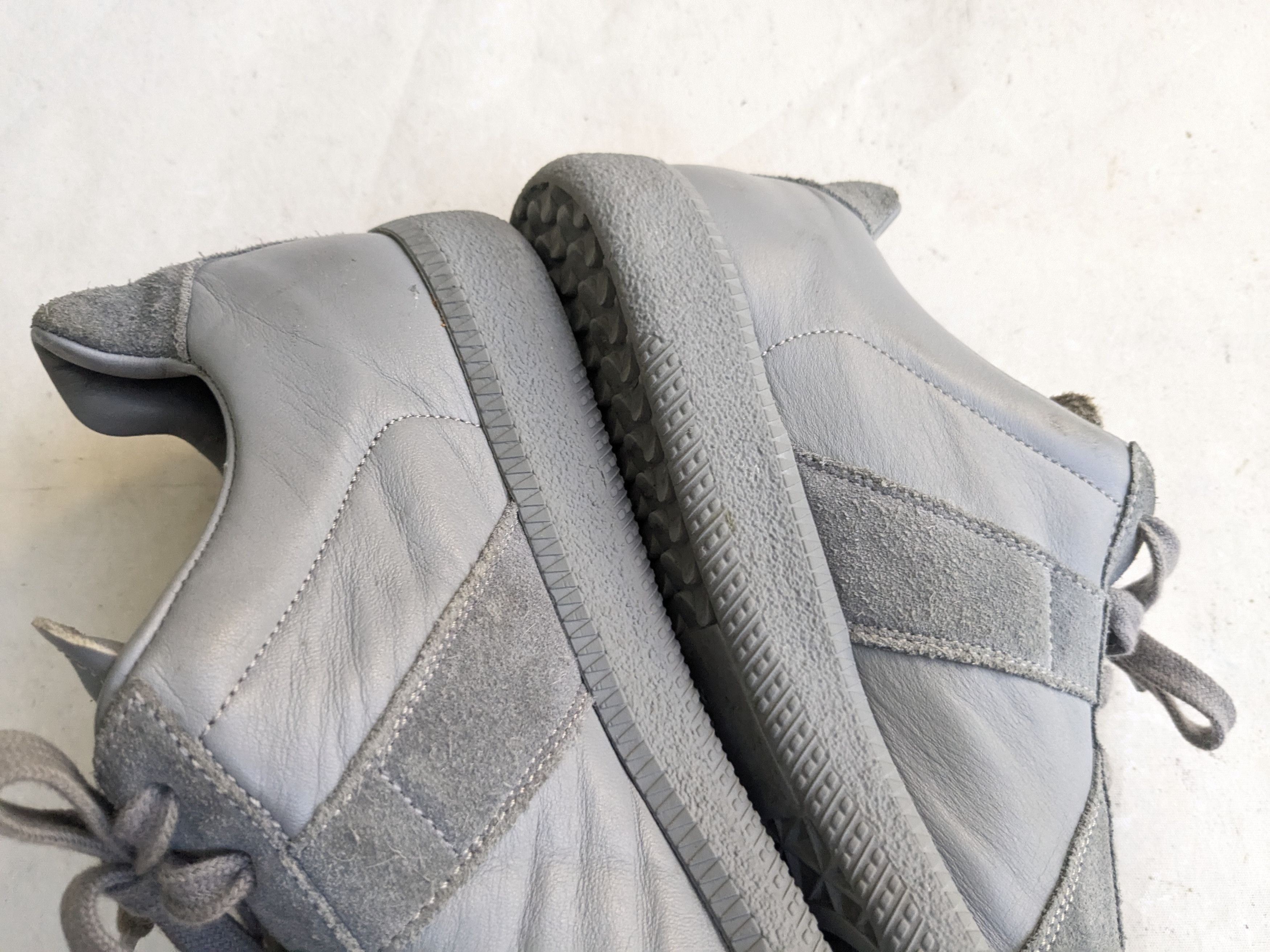 Maison Margiela Maison Margiela Gat Sneaker Low Gray 40 7 Suede Size US 7 / EU 40 - 11 Thumbnail