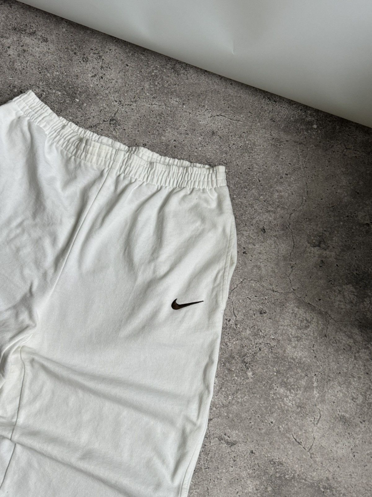 Nike × Vintage Vintage Nike Y2K baggy white oversized sport pants Size US 32 / EU 48 - 9 Thumbnail