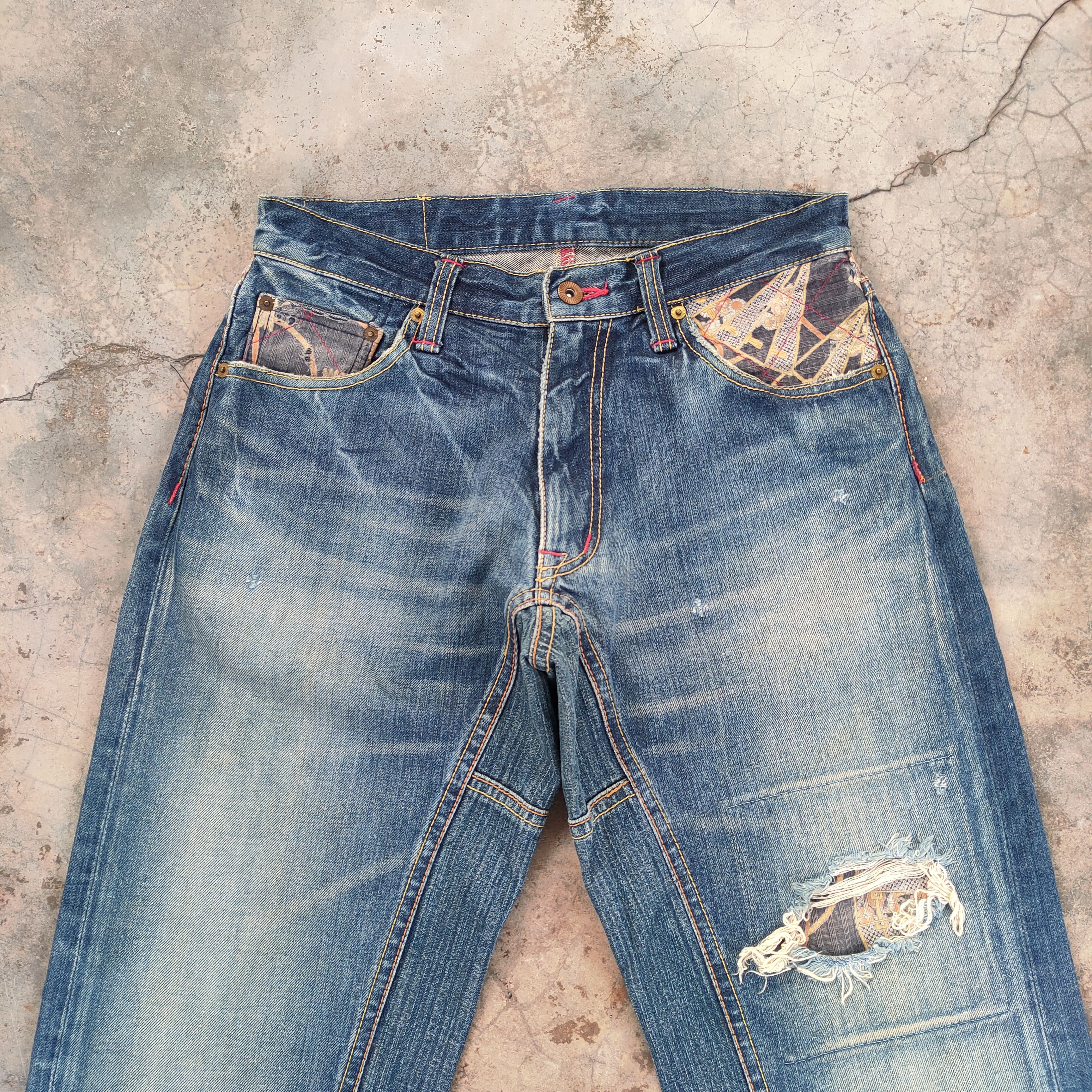Japanese Brand VINTAGE ETERNAL FADED MUD WASHER RIPPED JEAN DENIM PANTS Size US 30 / EU 46 - 3 Thumbnail