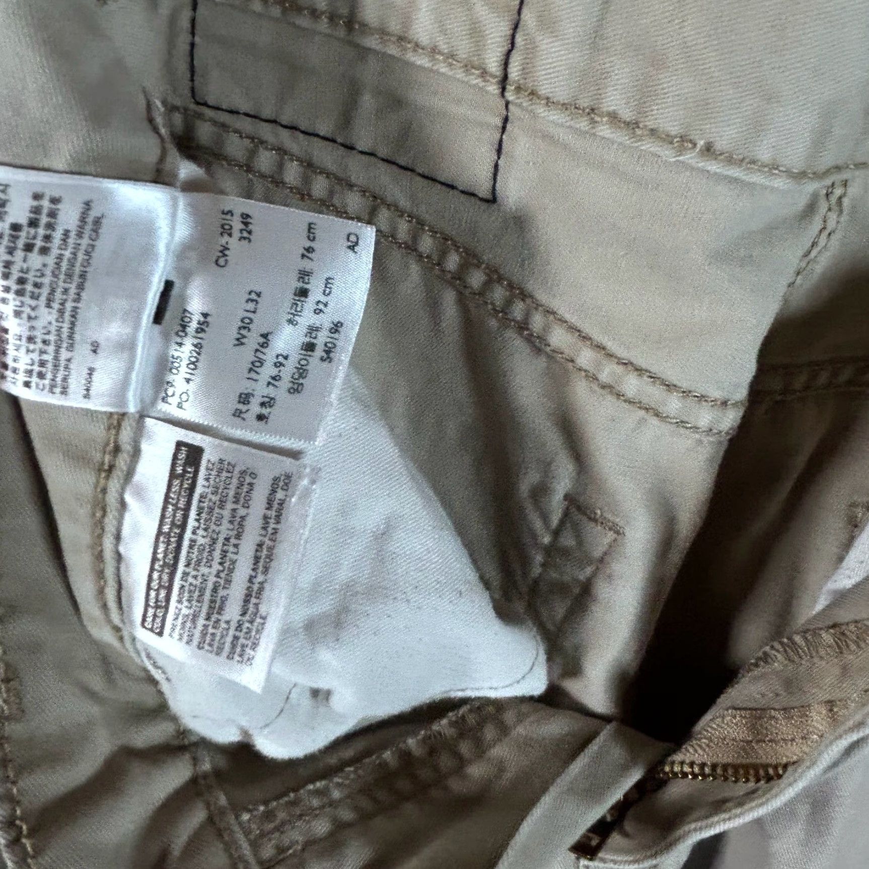 Levi's Levi's 514 Straight Fit Pants Mens Size 30x32 Khaki Tan Cotton Blend 5-Pocket Denim Button Zip Back Patch Beige Solid Casual Size US 30 / EU 46 - 2 Thumbnail