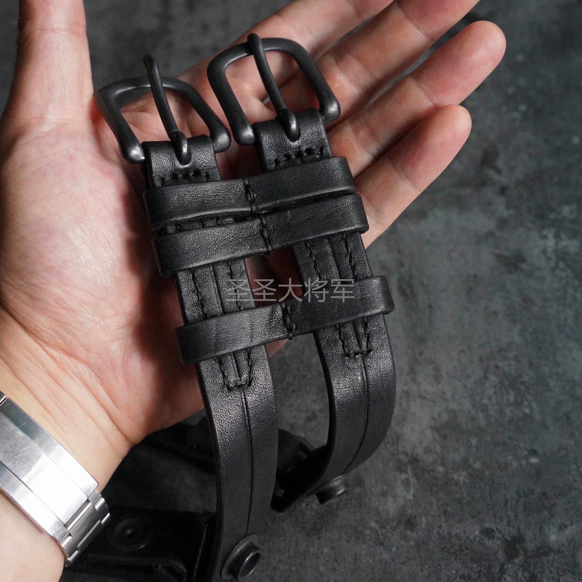 Julius Julius 7 Runway Black Double Strap Leather Belt OS Size ONE SIZE - 4 Thumbnail