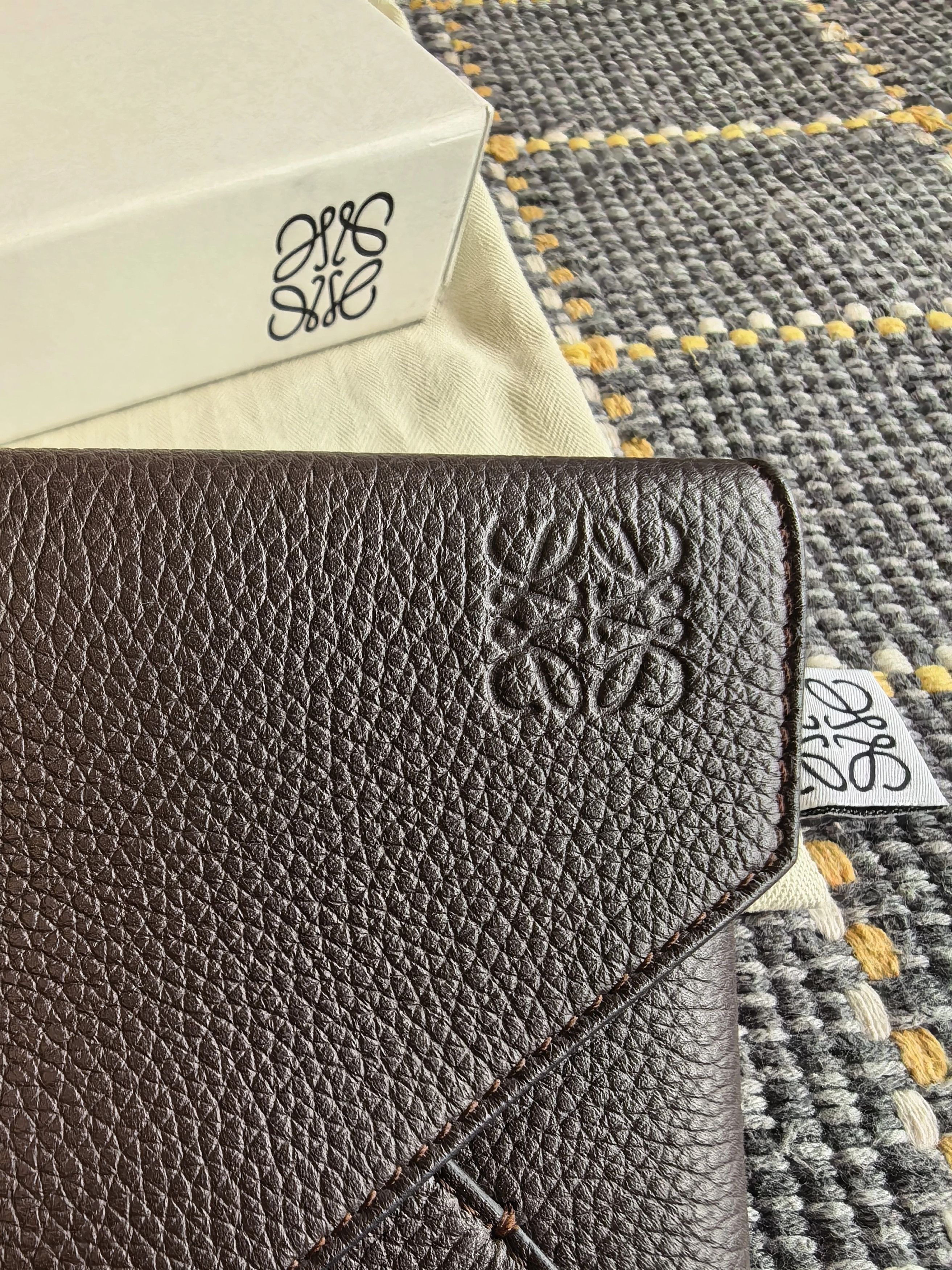 Loewe LOEWE SS23 Envelope Wallet Unisex Size ONE SIZE - 4 Thumbnail