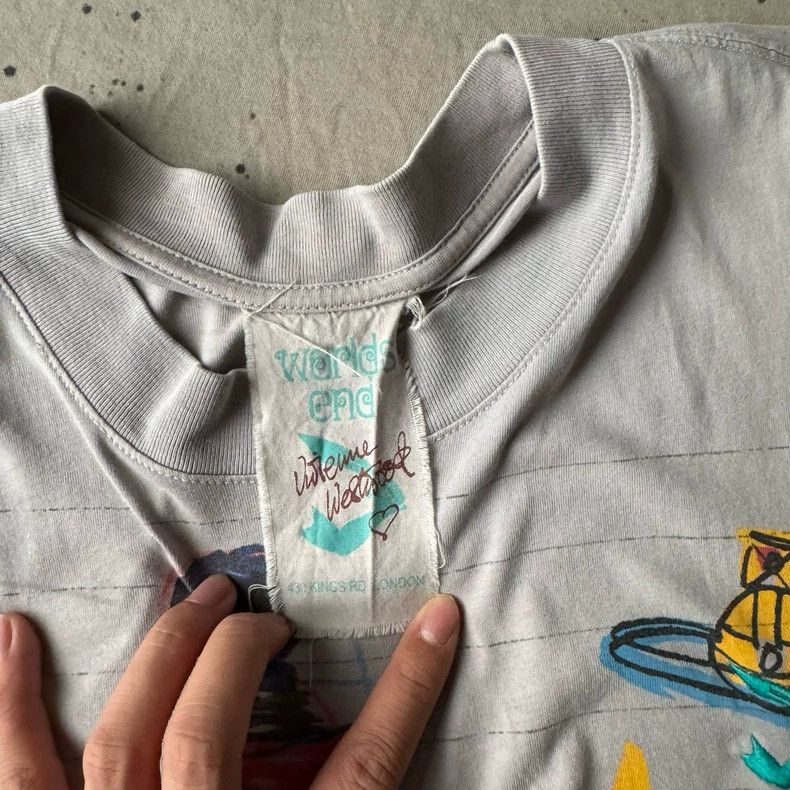 Vivienne Westwood Vivienne Westwood Short Sleeve T-Shirts Size L / US 10 / IT 46 - 2 Thumbnail