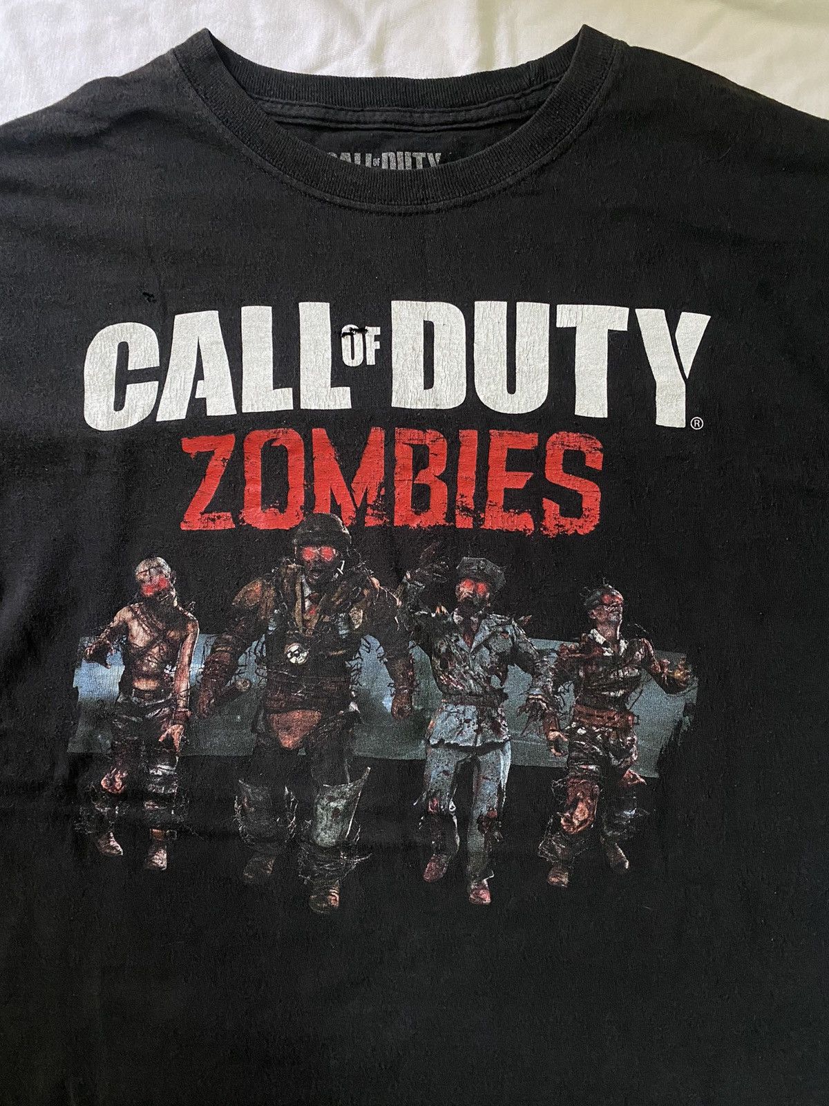Vintage Call of Duty WW2 Zombies Tee | Grailed