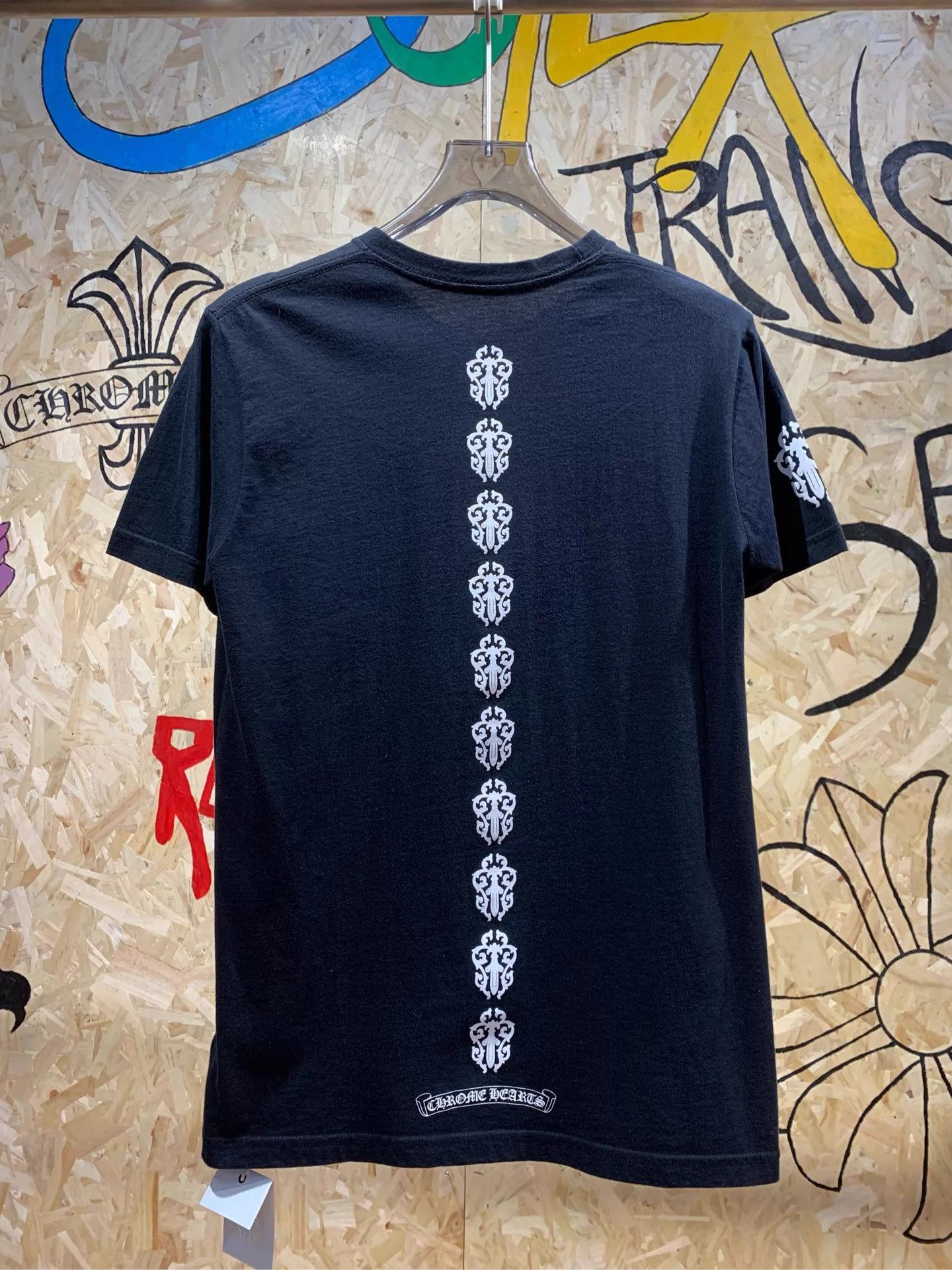 Chrome Hearts Chrome Hearts Black & White Sword Short Sleeve T-Shirt Size US M / EU 48-50 / 2 - 6 Thumbnail