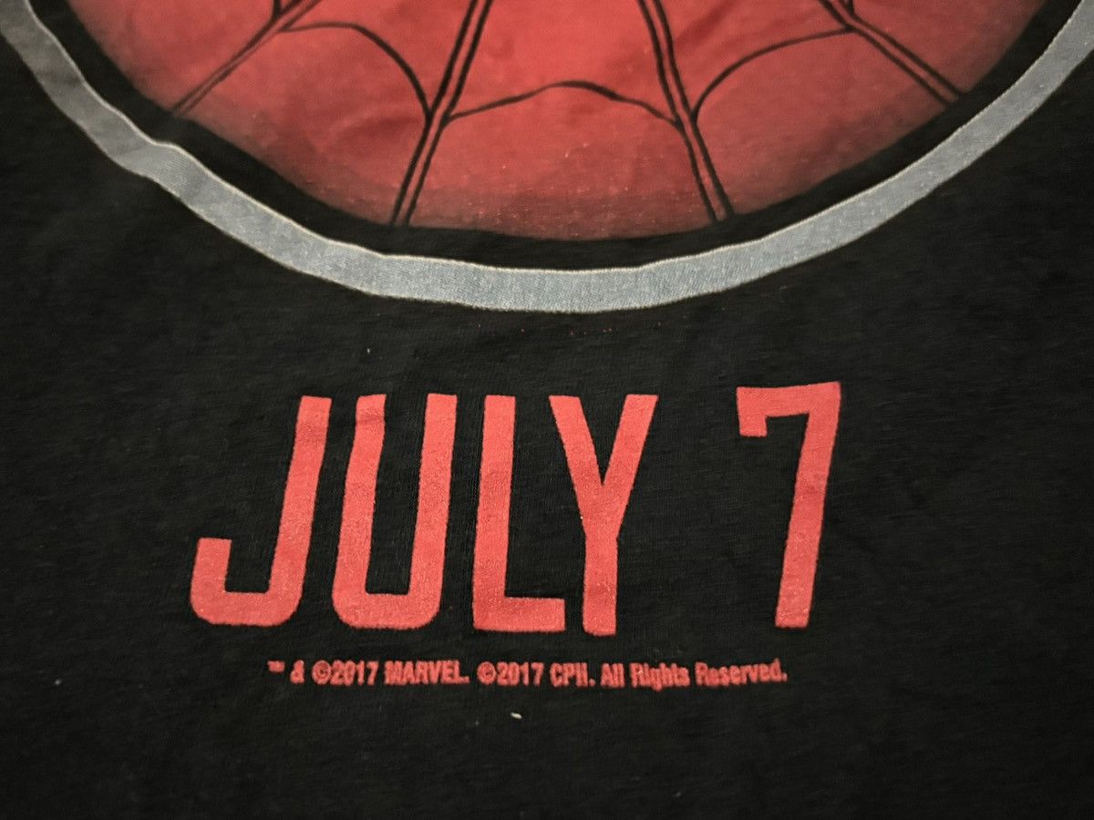 Marvel Comics 🕸️🕷️ ©2017 Spider-Man Home Coming Promo Movie Tshirt 🕷️🕸️ Size US M / EU 48-50 / 2 - 6 Thumbnail