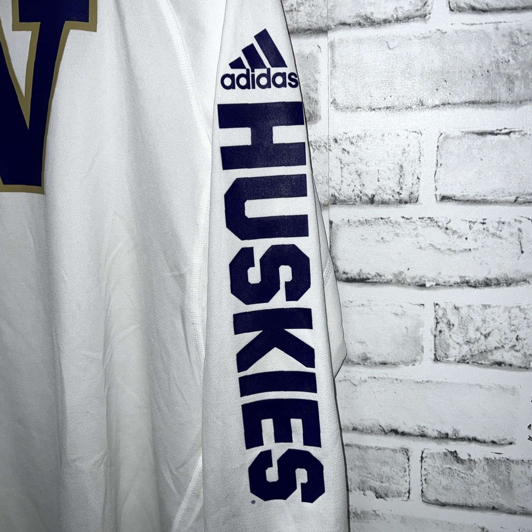 Adidas Adidas White Huskies Pullover Hoodie Womens XL Activewear Size XL / US 12-14 / IT 48-50 - 2 Thumbnail