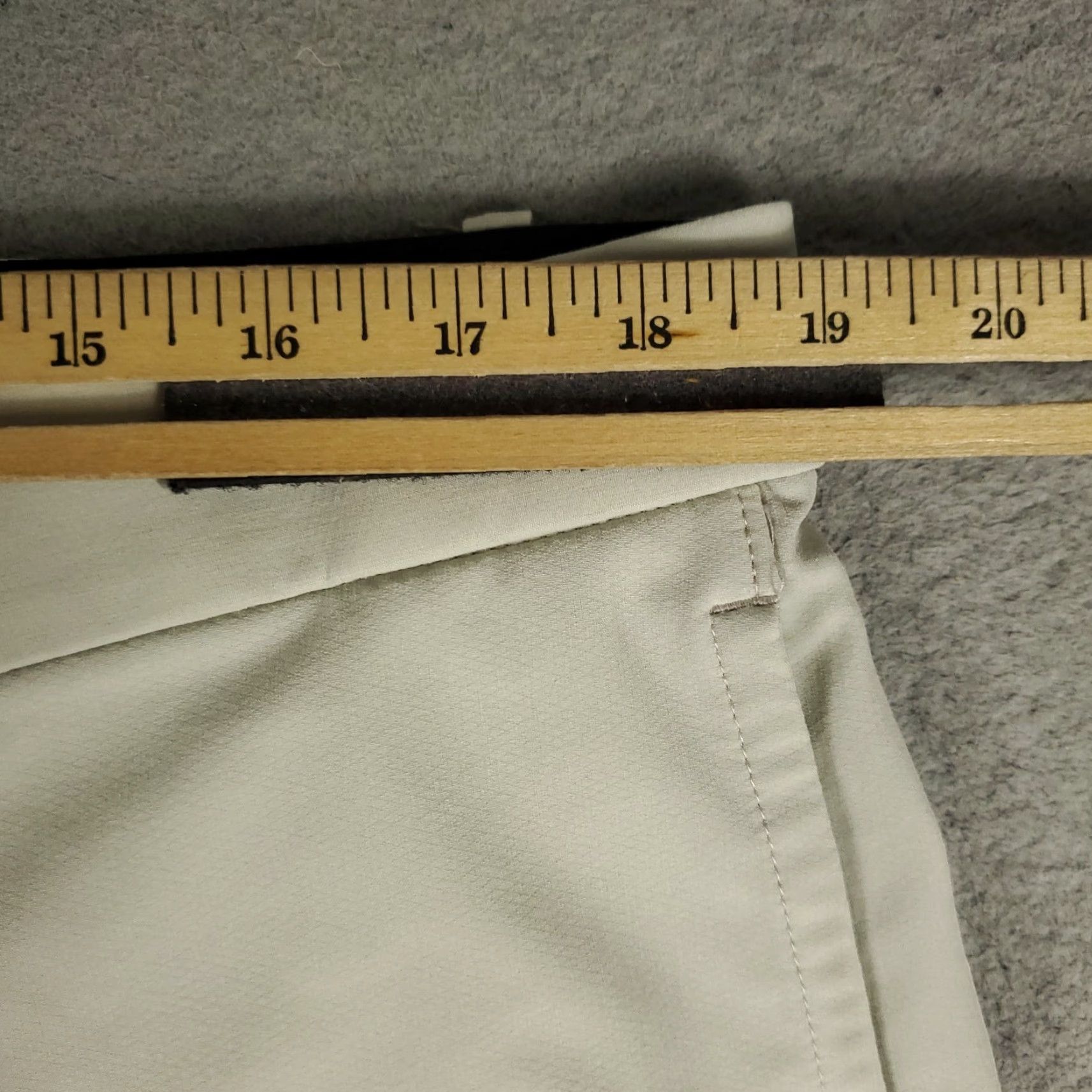 Nike Nike Pants Mens Regular 38x34 Dri Fit Chino Flat Front Sports Trousers Beige KS2304 Womens? Size US 38 / EU 54 - 3 Thumbnail