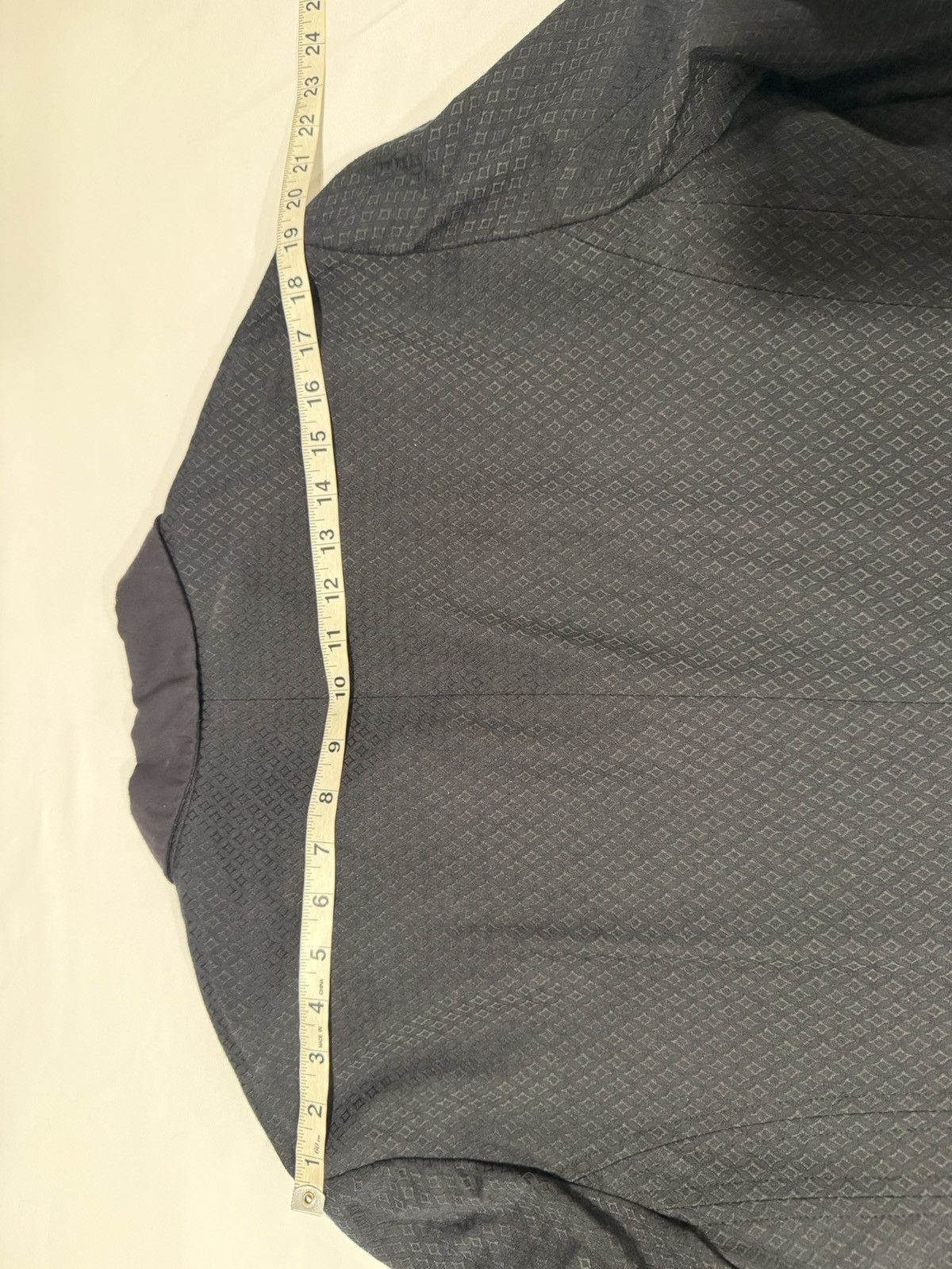 John Varvatos John varvatos diamond blazer. 54/44. $1495 Size 44R - 8 Thumbnail