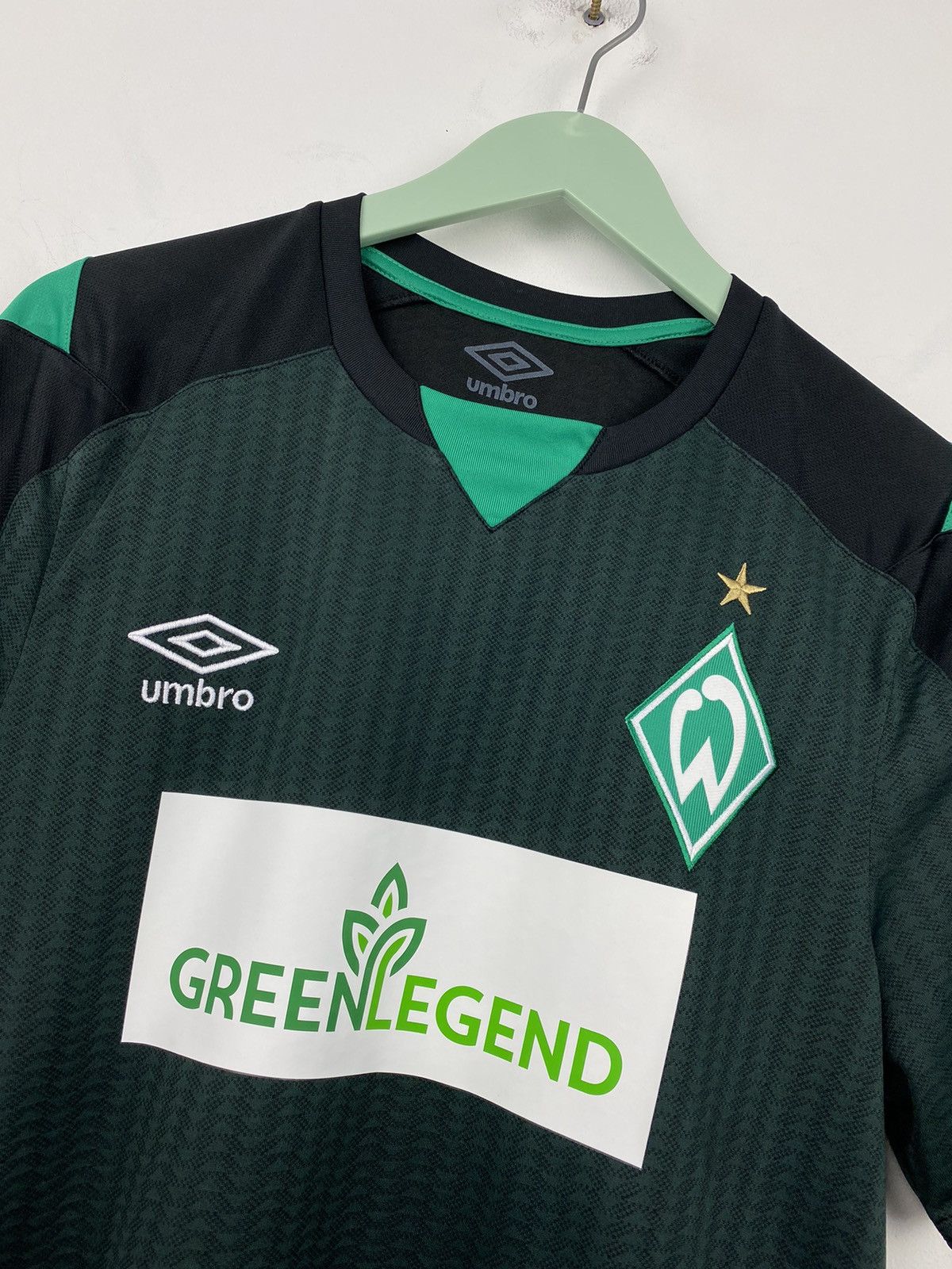 Umbro Werder Bremen 2021 2022 Soccer Football Jersey PSG Milan Size US M / EU 48-50 / 2 - 2 Thumbnail