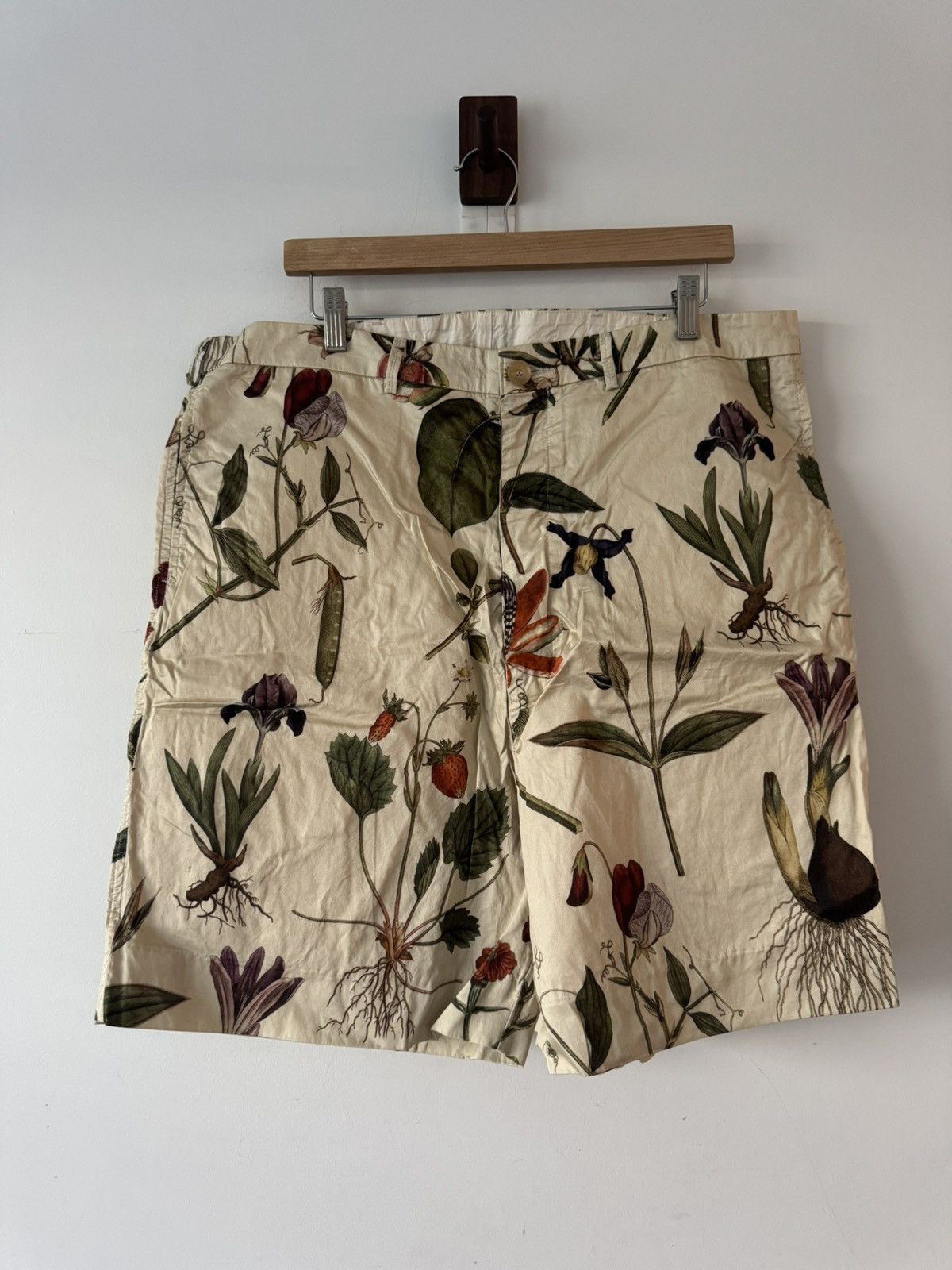 Paul Harnden Shoemakers Flower printed Shorts | Grailed