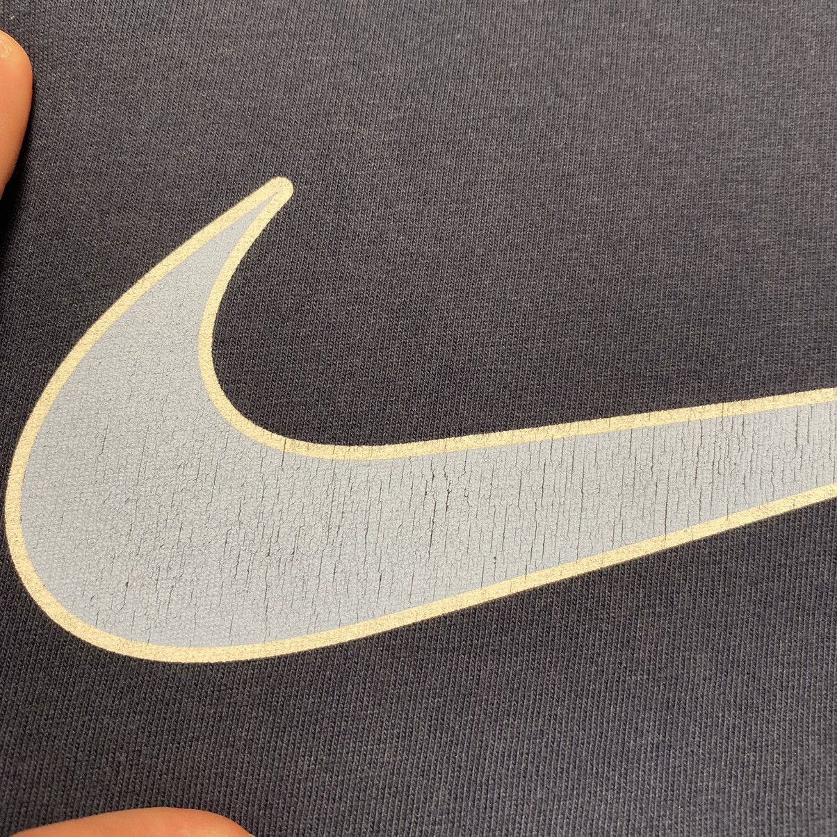 Vintage Vintage Nike Swoosh Big Logo 2000’s Grey tag tee Size US L / EU 52-54 / 3 - 4 Thumbnail
