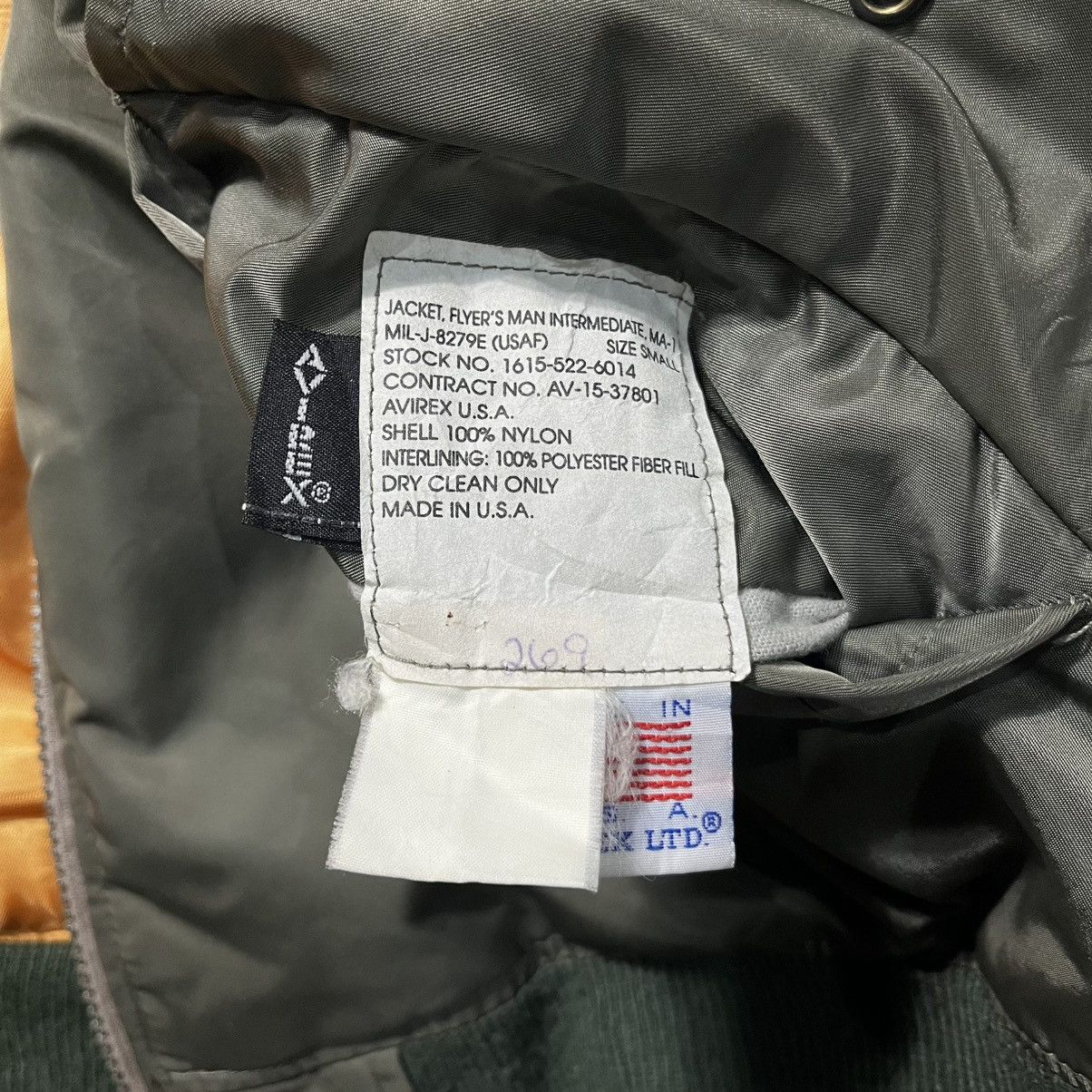 Avirex Vintage Avirex Big Logo MA-1 Flight Bomber Jacket Size US S / EU 44-46 / 1 - 9 Thumbnail