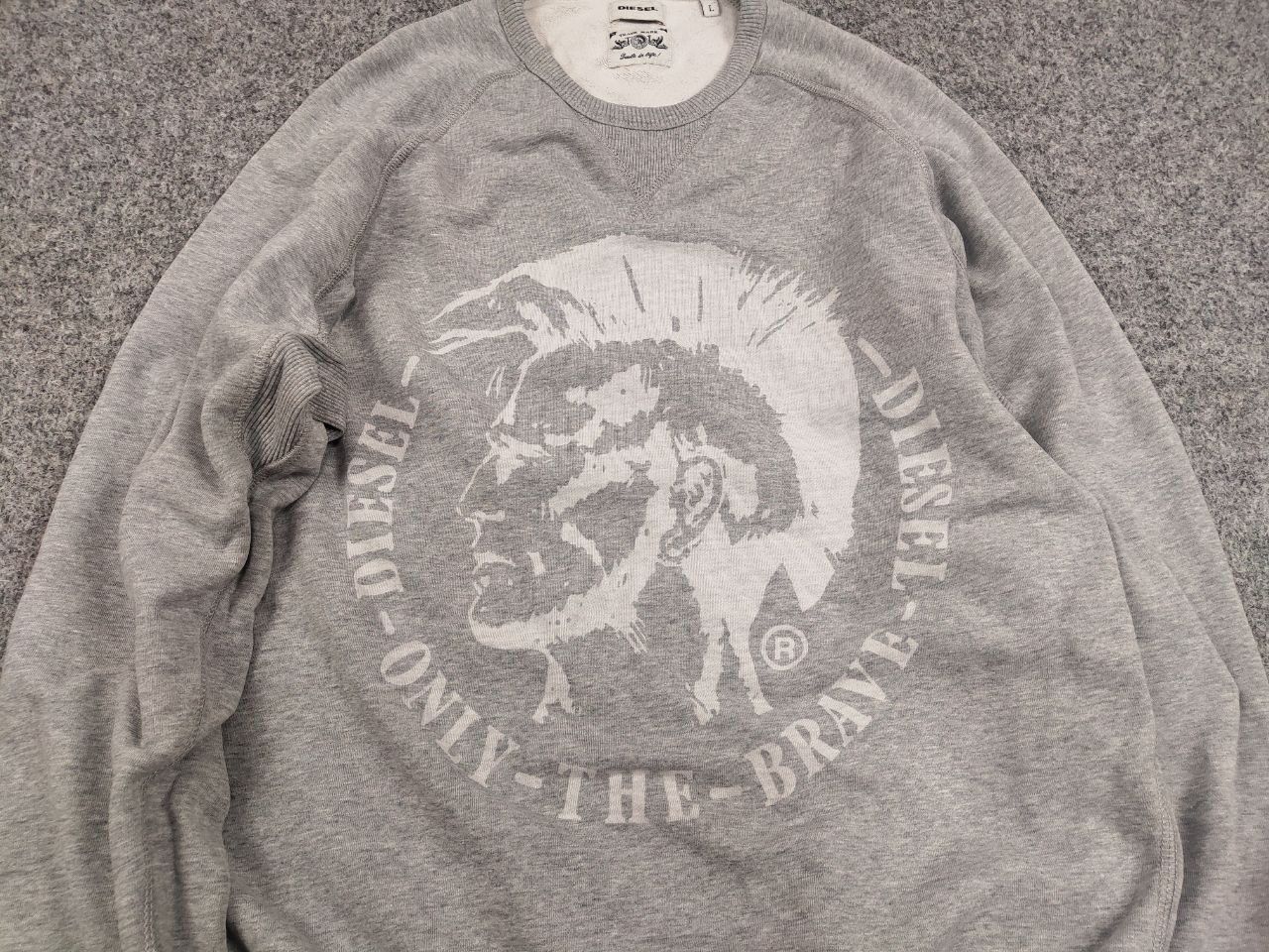 Diesel Vintage Diesel only the brave Logo Gray Sweatshirt Y2K Style Size US L / EU 52-54 / 3 - 9 Thumbnail