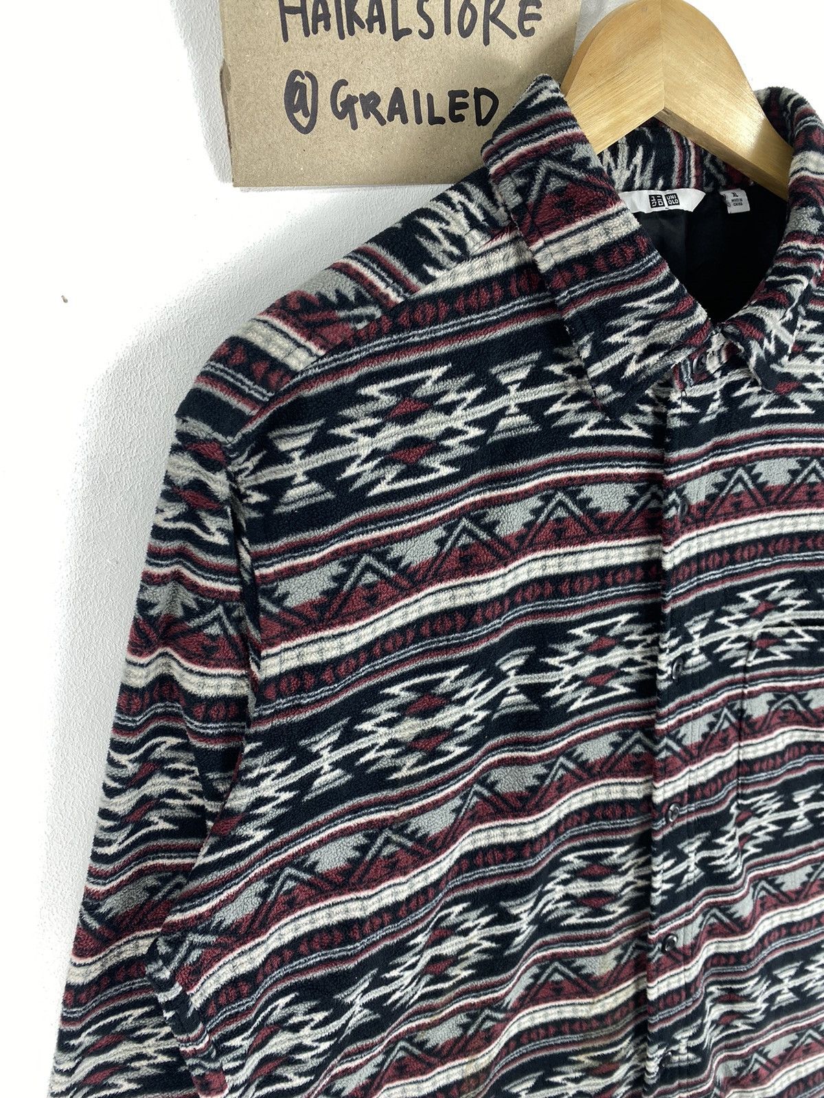 Flannel Uniqlo Flannel Navajo Unique Pattern Button Up Size US M / EU 48-50 / 2 - 2 Thumbnail
