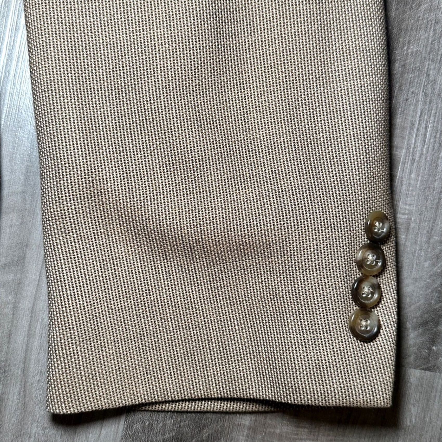 Jos. A. Bank Jos. A. Bank Tan Textured Wool Blazer Sport Jacket 46R Mens Blazer Wool 100% Tan 46R 2 Piece Jacket Size 46R - 4 Thumbnail