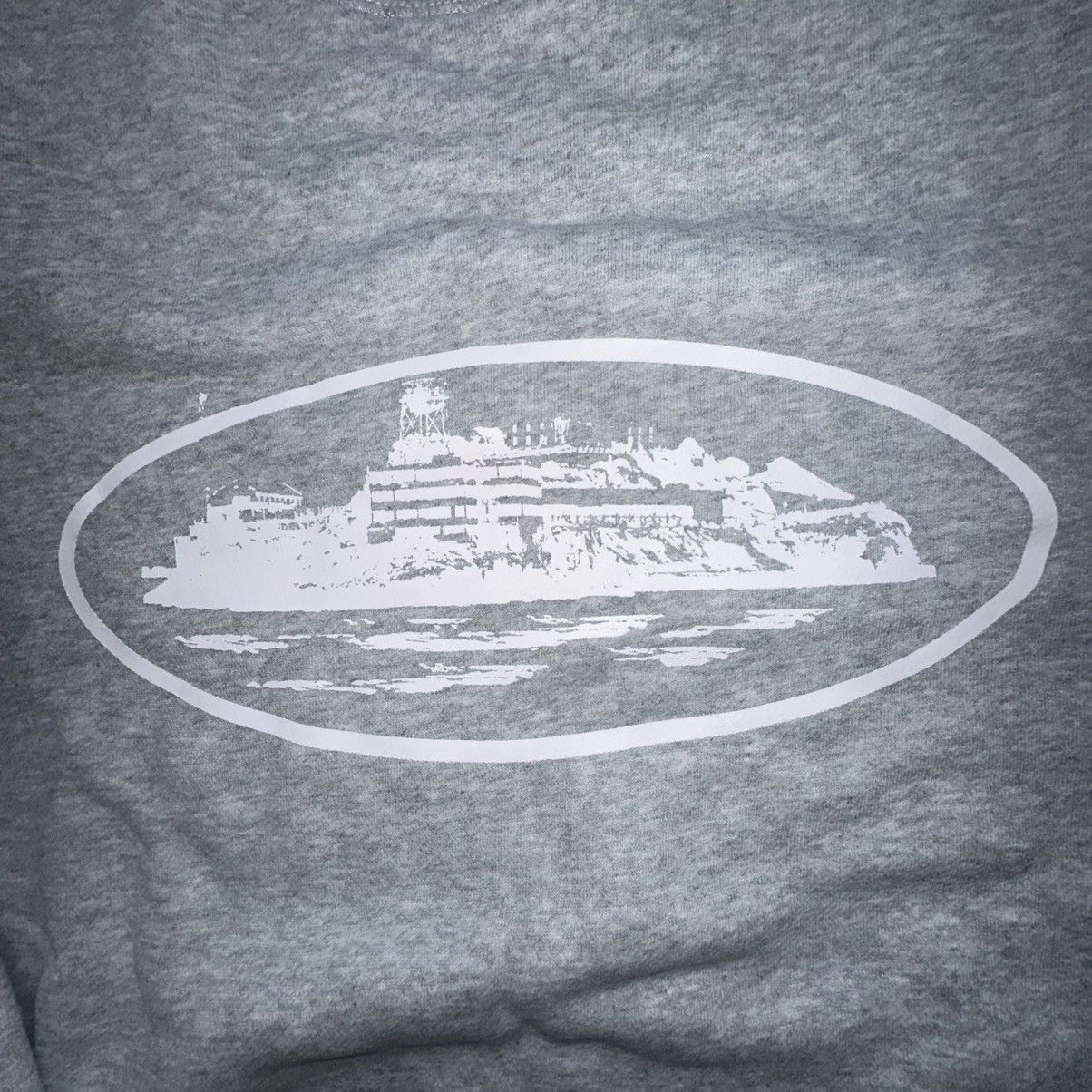 Corteiz Corteiz alcatraz logo sweatshirt size s gray Size US S / EU 44-46 / 1 - 7 Thumbnail