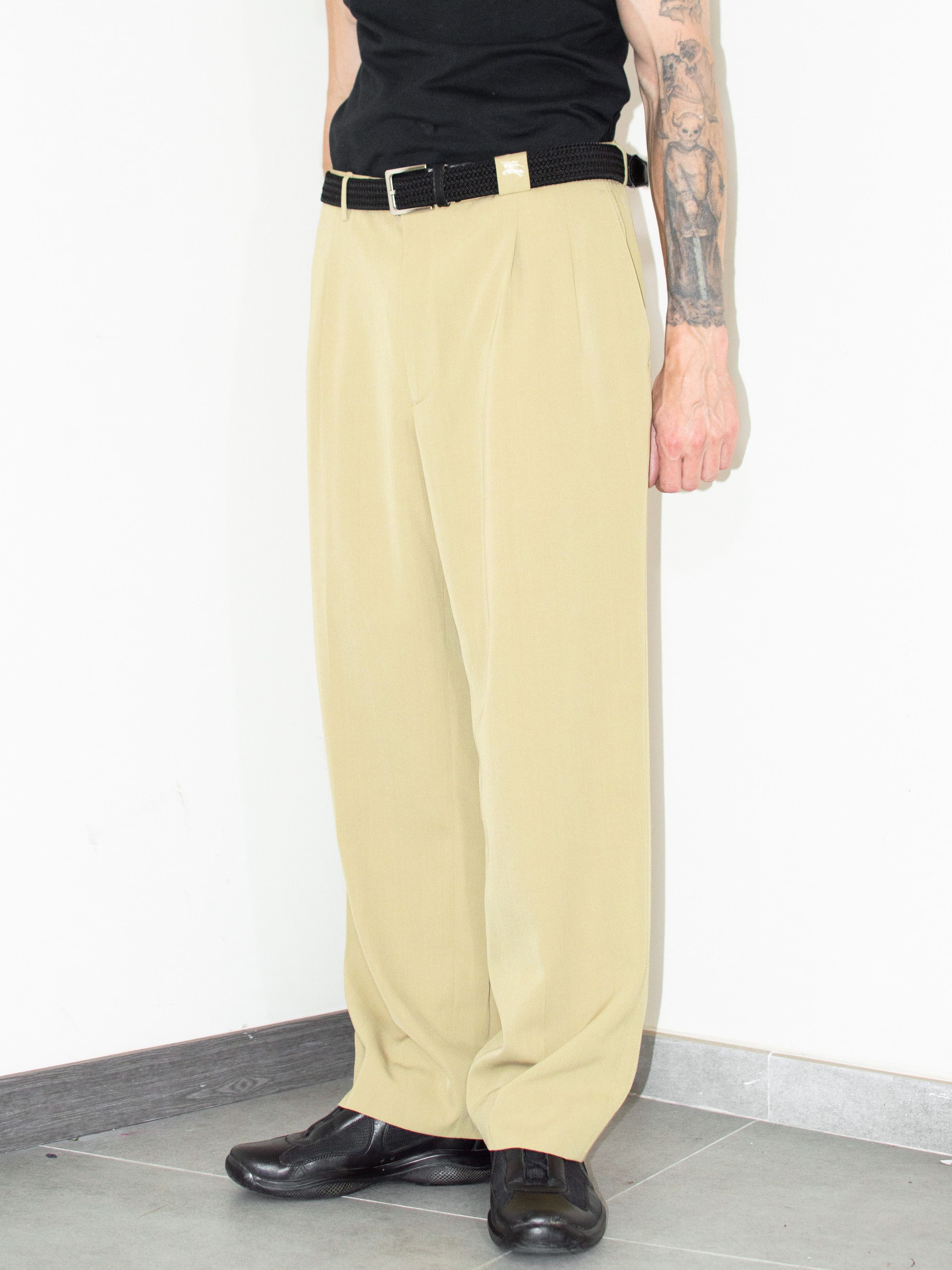 Burberry × Designer × Vintage Vintage 90s Burberry Relaxed Fit Pleated Beige Trousers Pant Size US 36 / EU 52 - 3 Thumbnail