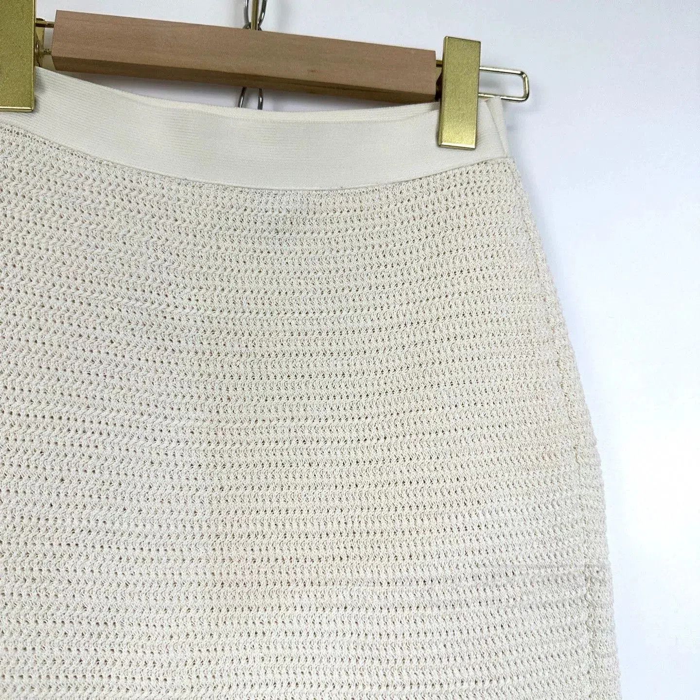 Bottega Veneta Bottega Venetta Beige Knit Pencil Skirt. Size 33" - 5 Thumbnail