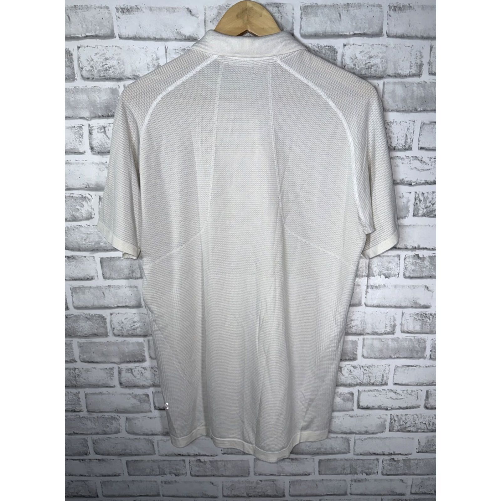 Lululemon Lululemon Polo Shirt Short Sleeve Casual White Mens Large Size US L / EU 52-54 / 3 - 7 Thumbnail