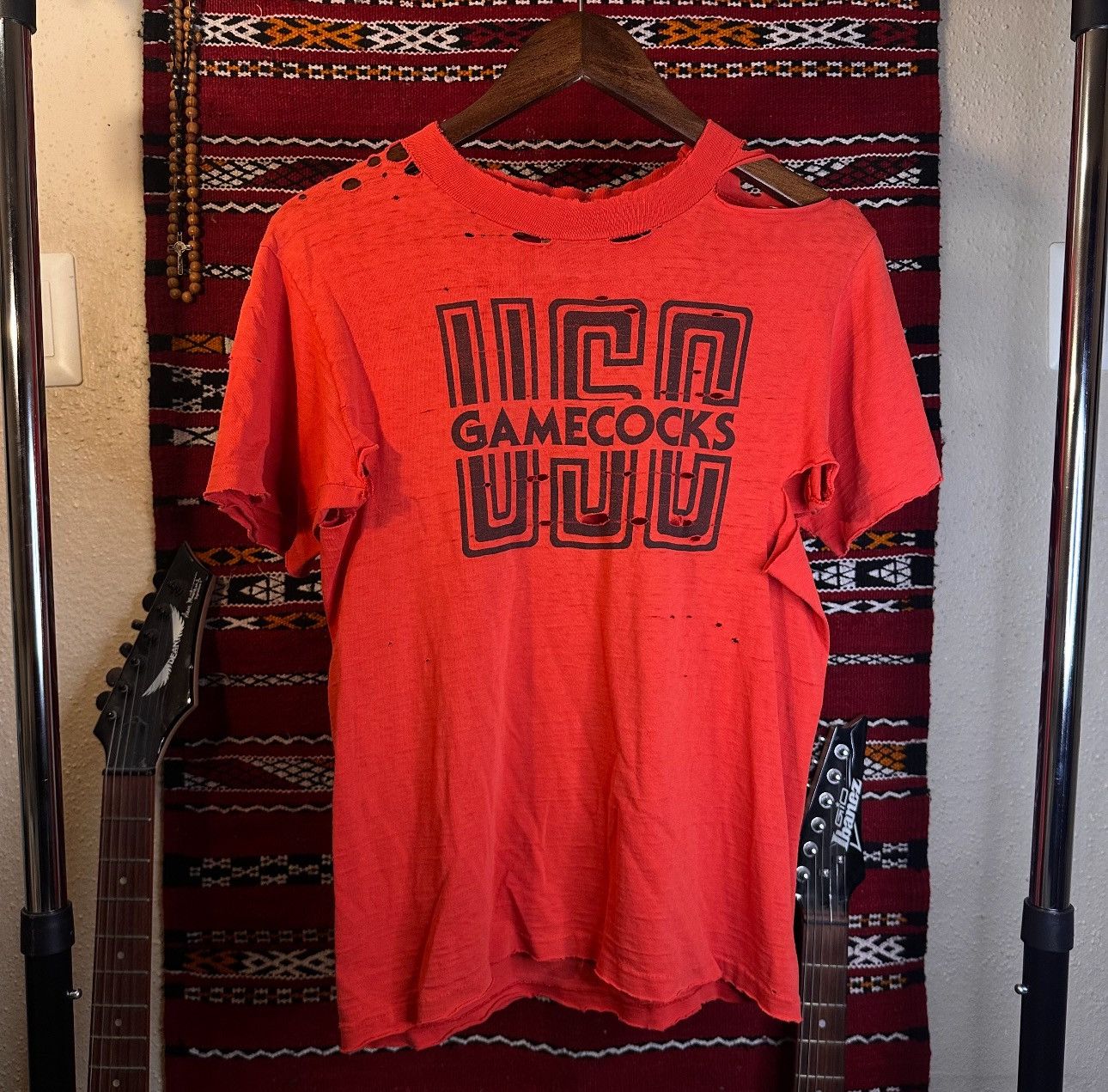 VINTAGE 70s 80s USC Gamecocks Tee Thrashed Faded