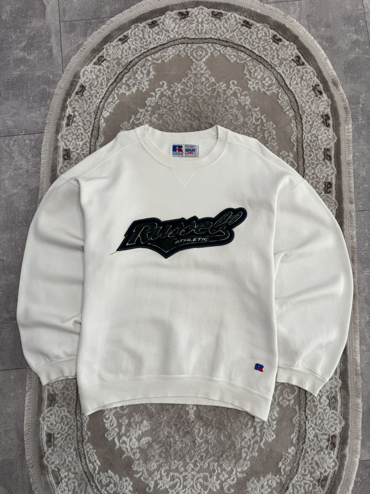 Russell Athletic Vintage 90s Baggy Boxy Russell Athletic Sweatshirt Size US L / EU 52-54 / 3 - 1 Thumbnail