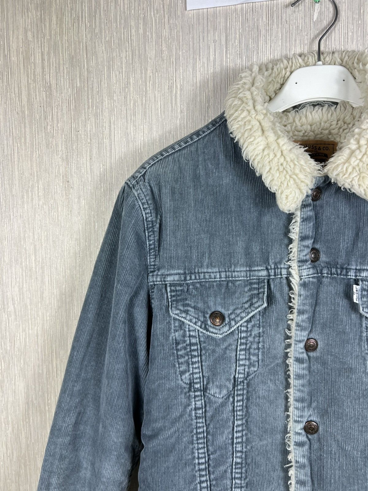 Levi's Vintage 90s Levi’s sherpa corduroy trucker jacket bear retro Size S / US 4 / IT 40 - 4 Thumbnail