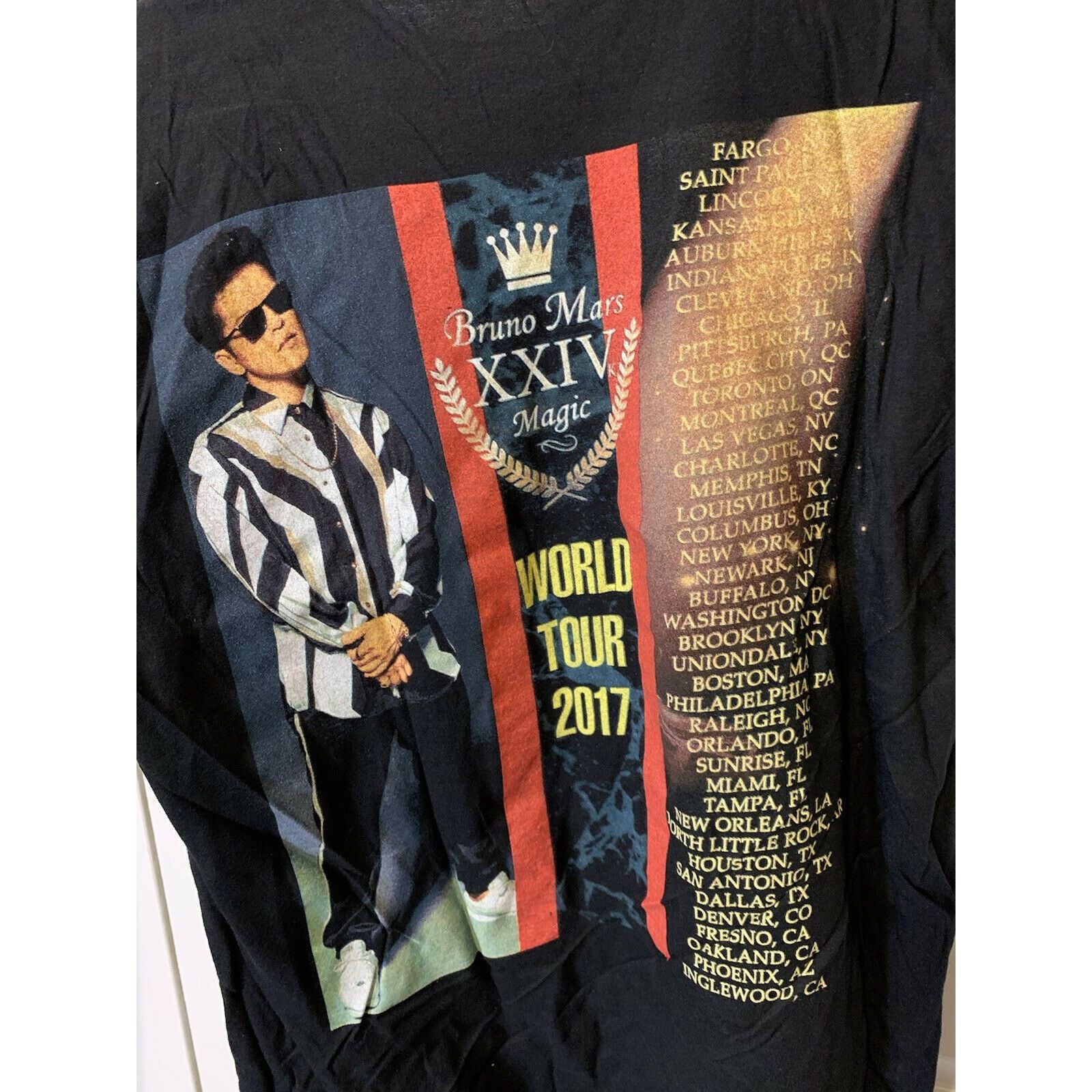 Anvil Bruno Mars Unisex Sz Medium Black 24K Magic World Tour 2017 Size US M / EU 48-50 / 2 - 1 Thumbnail