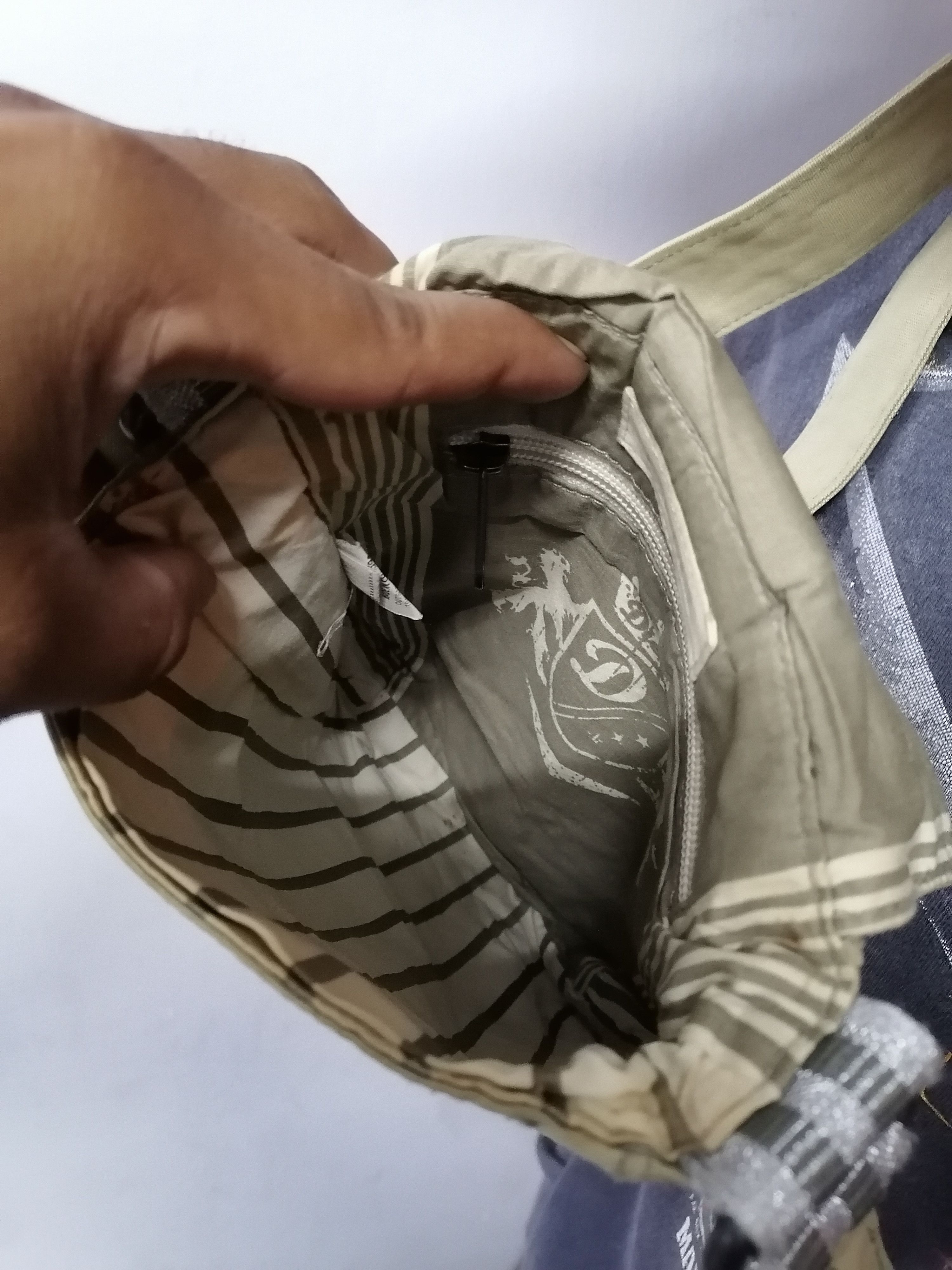 Diesel × Vintage Diesel Industry Canvas Sling Bag Size ONE SIZE - 7 Thumbnail