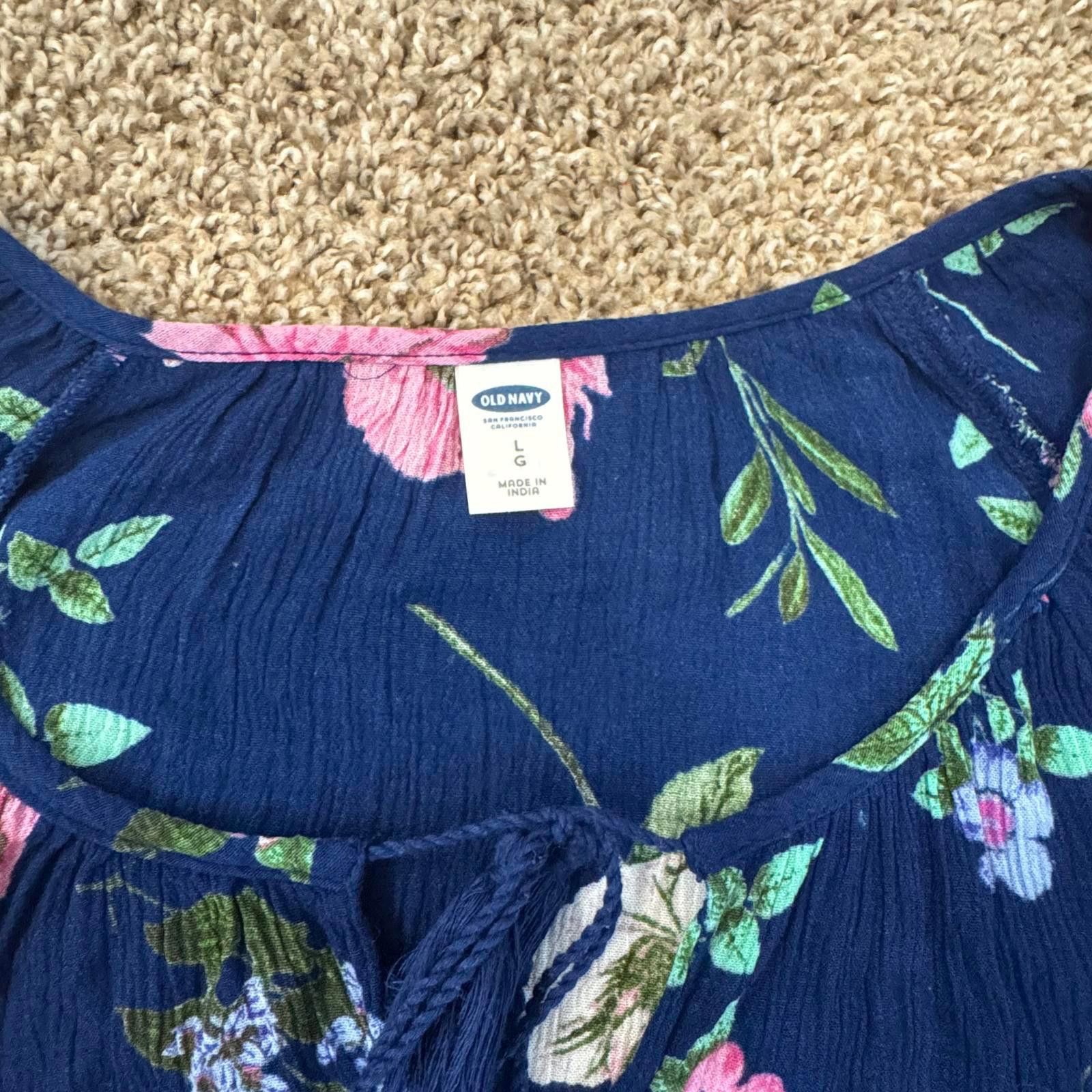 Old Navy Old Navy Women's Floral Long Sleeve Blouse, Size Large Size L / US 10 / IT 46 - 3 Thumbnail