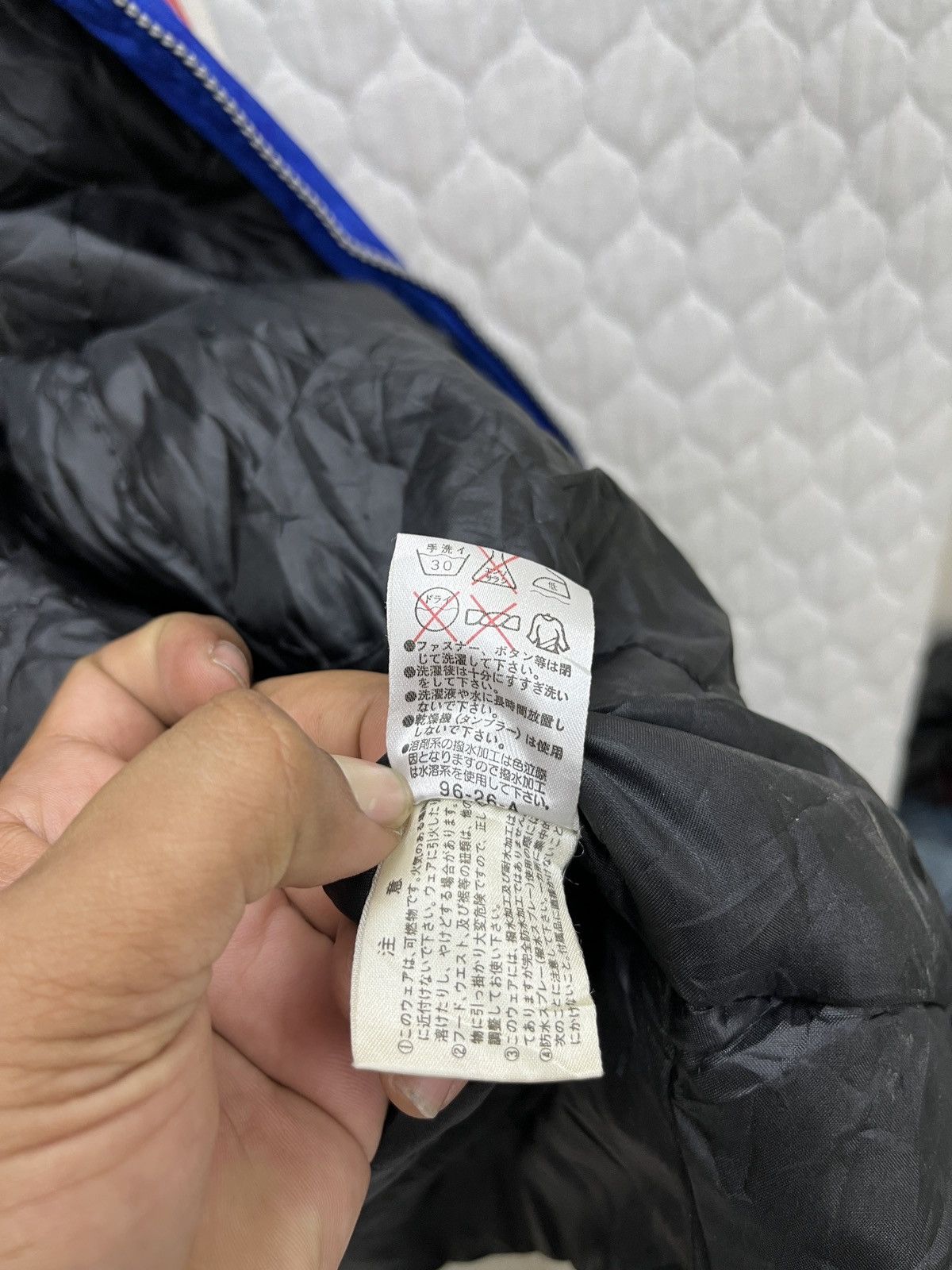 Salomon 🔥🔥🔥STEALS SALOMON HOODIE JACKET Size US L / EU 52-54 / 3 - 19 Thumbnail