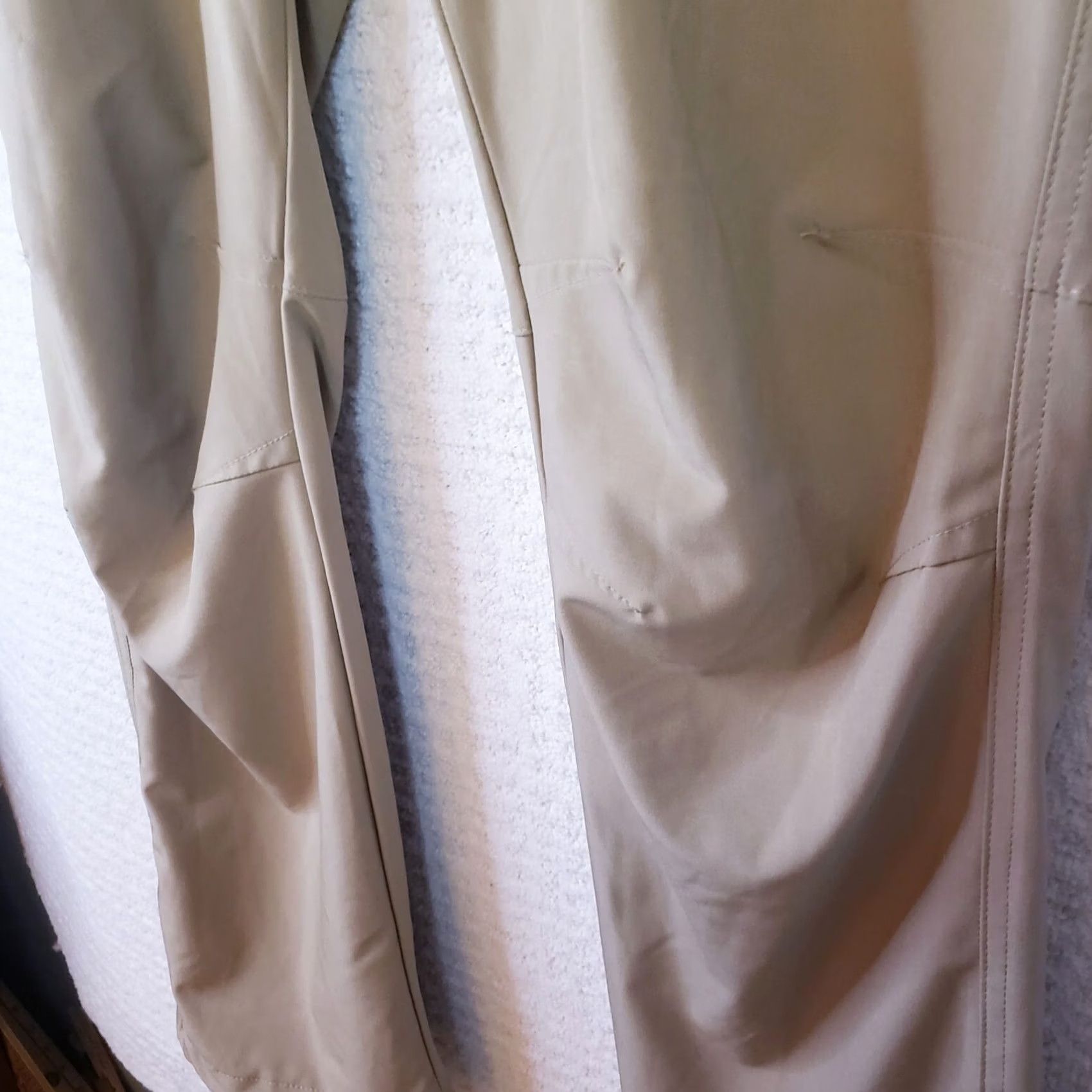 Vintage Columbia Men's Pants 34x30 Omni Shield Zipper Pockets Casual Travel Workwear Nylon Elastane Tan Khaki Straight Leg Size US 34 / EU 50 - 7 Thumbnail