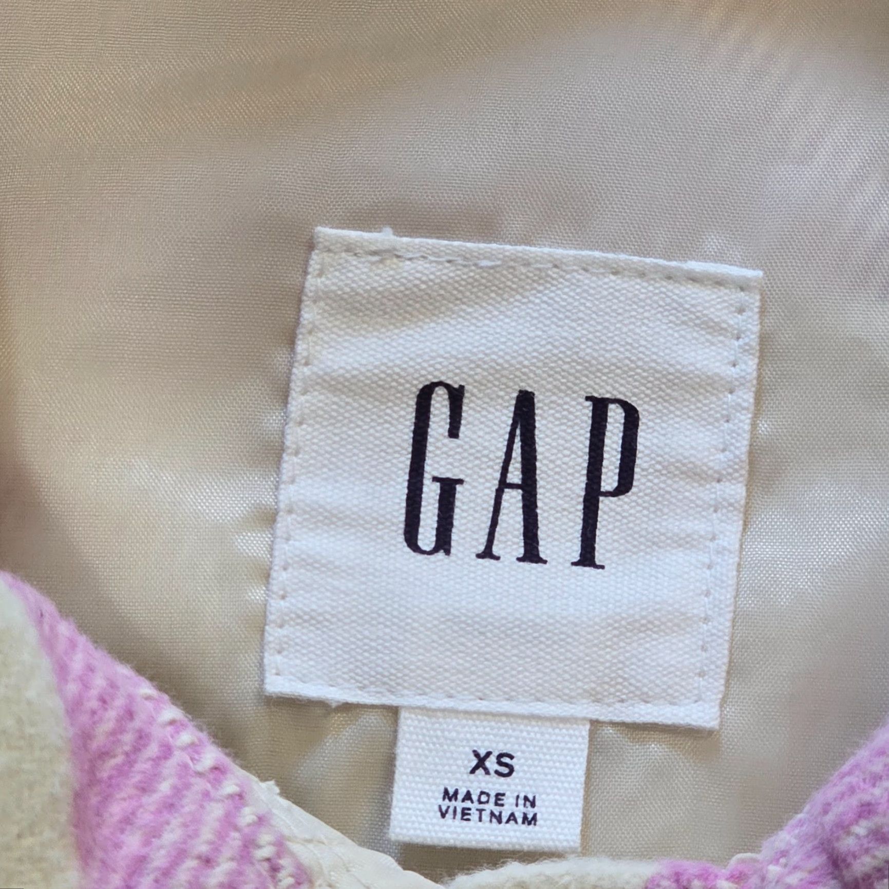 Gap GAP Jacket Womens XS Pink Plaid Shacket Casual Outdoor Button Long Sleeve Top Shacket Regular Fit Pocketed Bobble-Free (if applicable) Size XS / US 0-2 / IT 36-38 - 4 Thumbnail