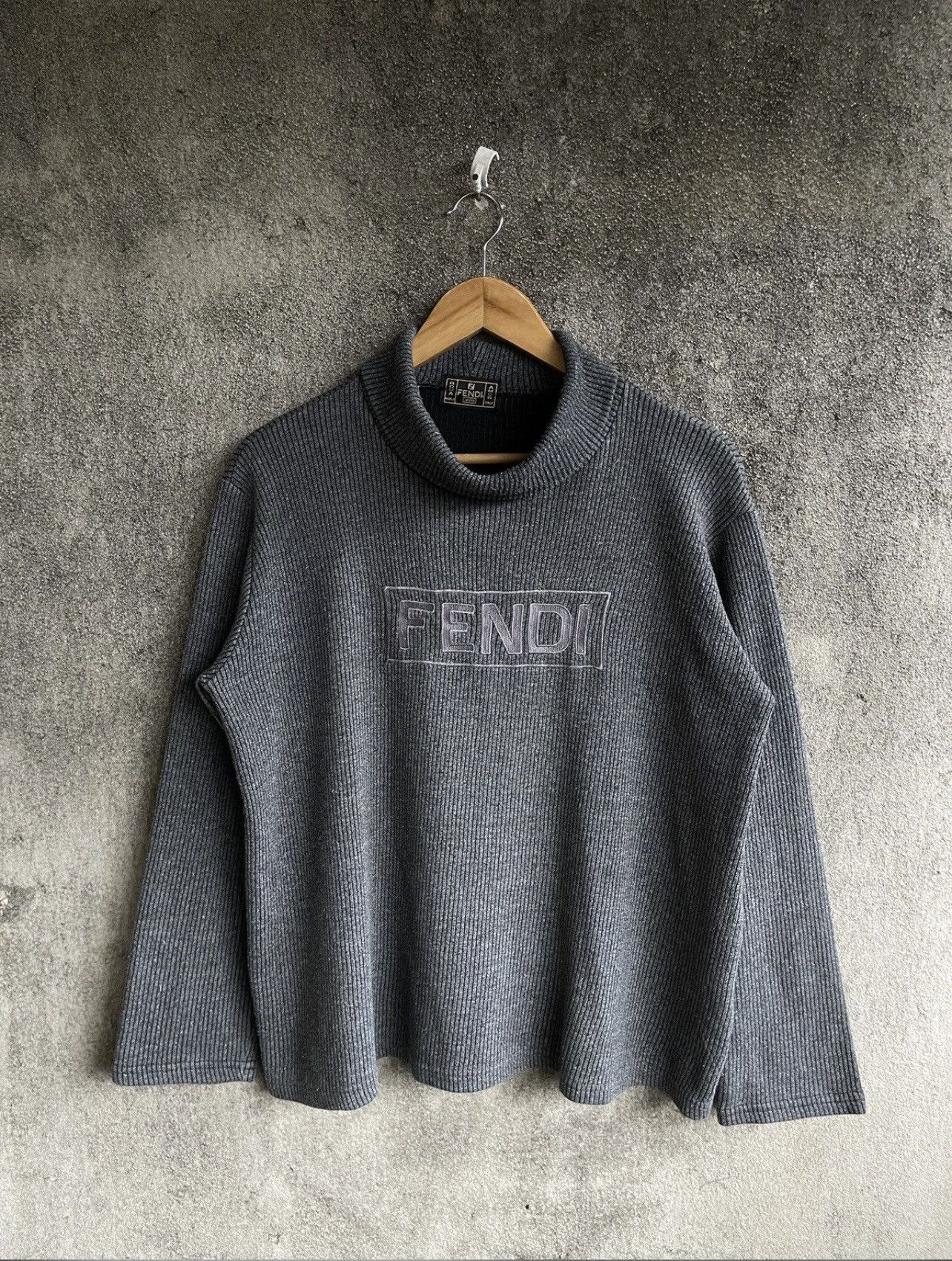 Fendi × Vintage Last Drop🔥Rare🔥FENDI Big Logo Embroidery Long Sleeve Size US L / EU 52-54 / 3 - 2 Thumbnail